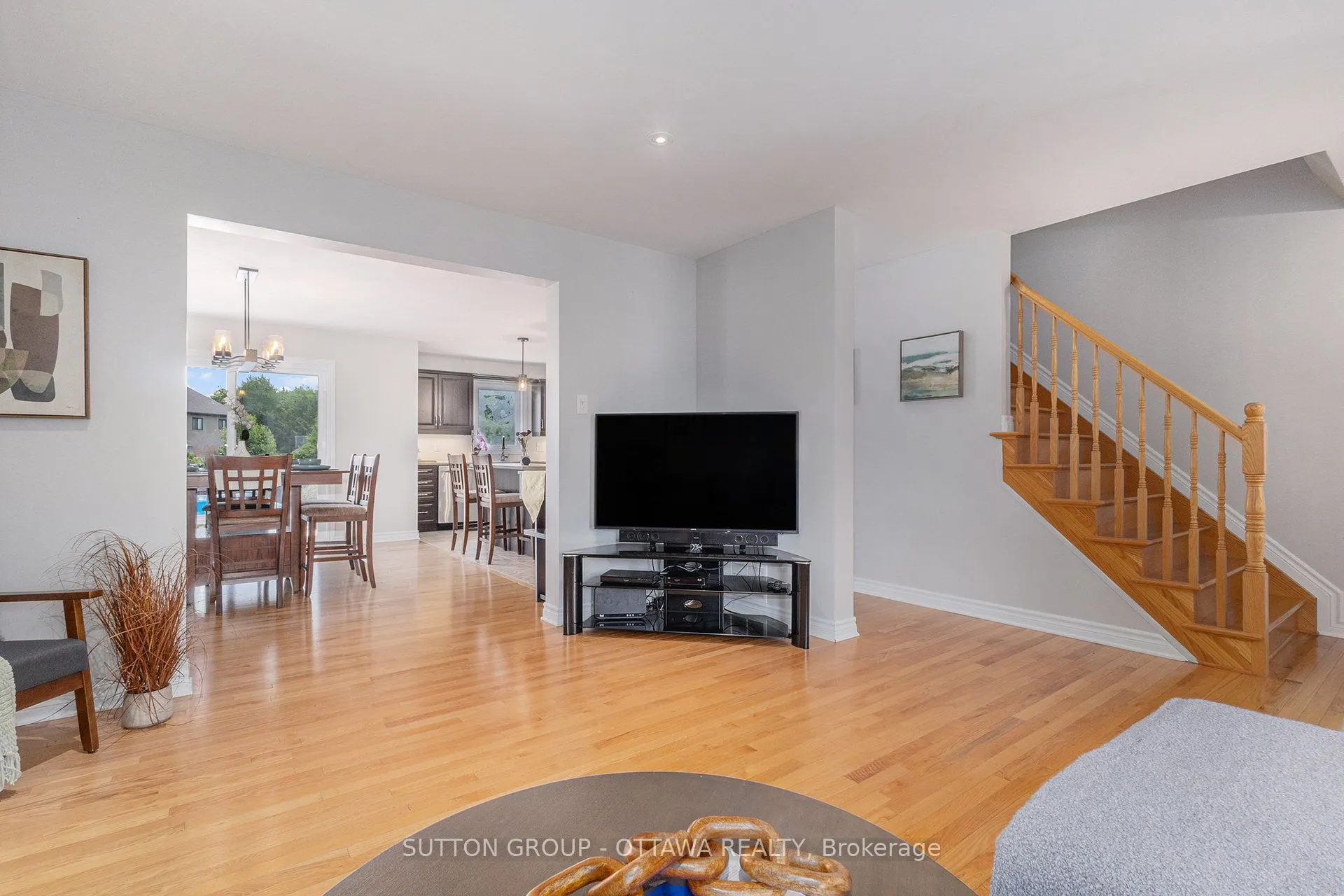 56 Honore Crescent