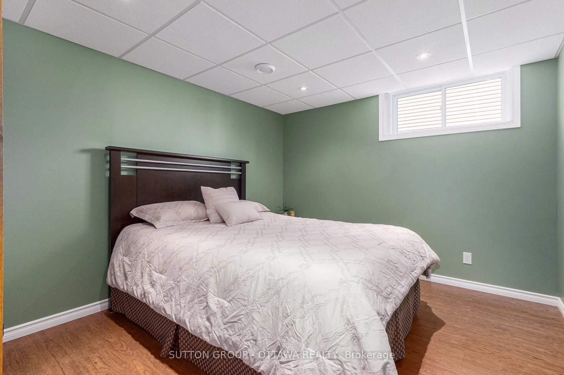 56 Honore Crescent