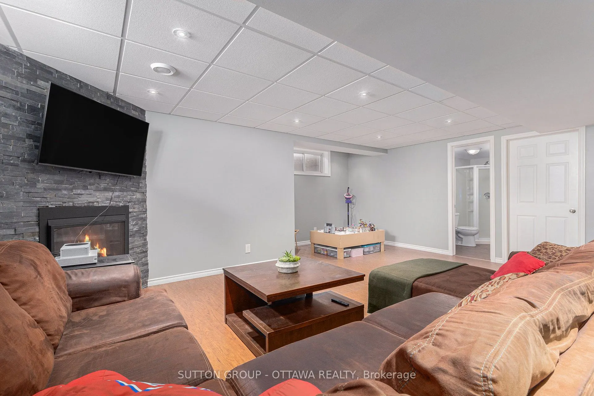 56 Honore Crescent