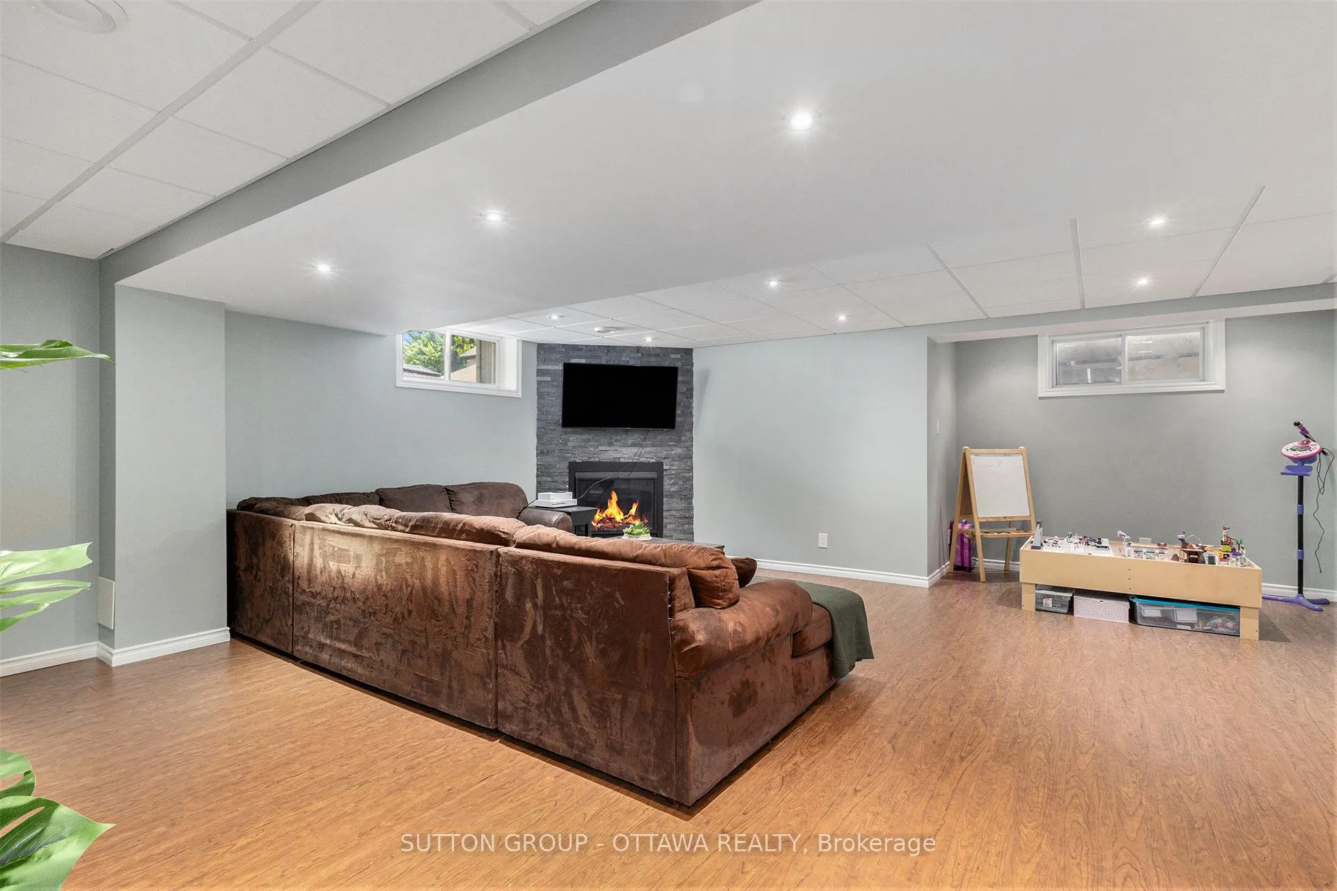 56 Honore Crescent