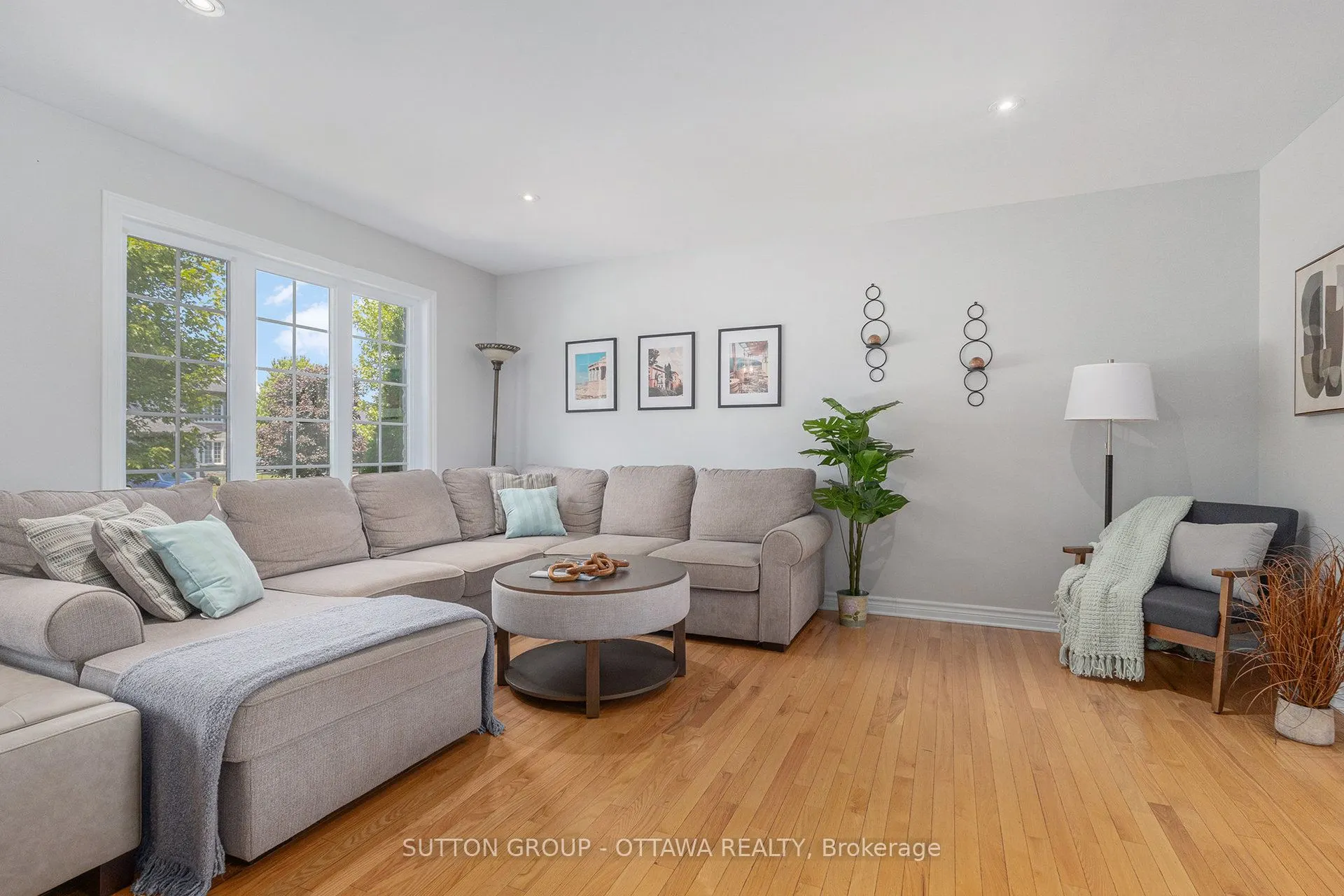56 Honore Crescent