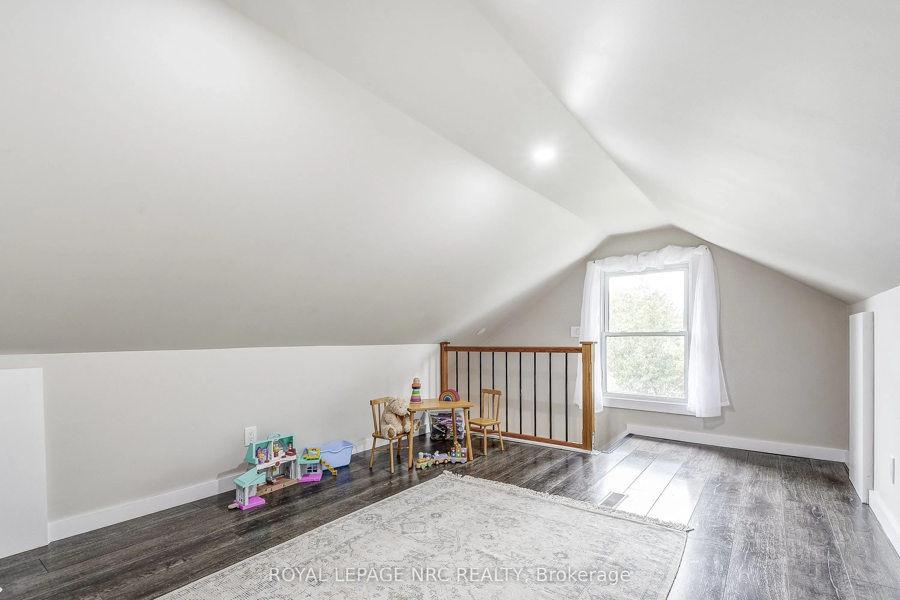 6454 Barker Street