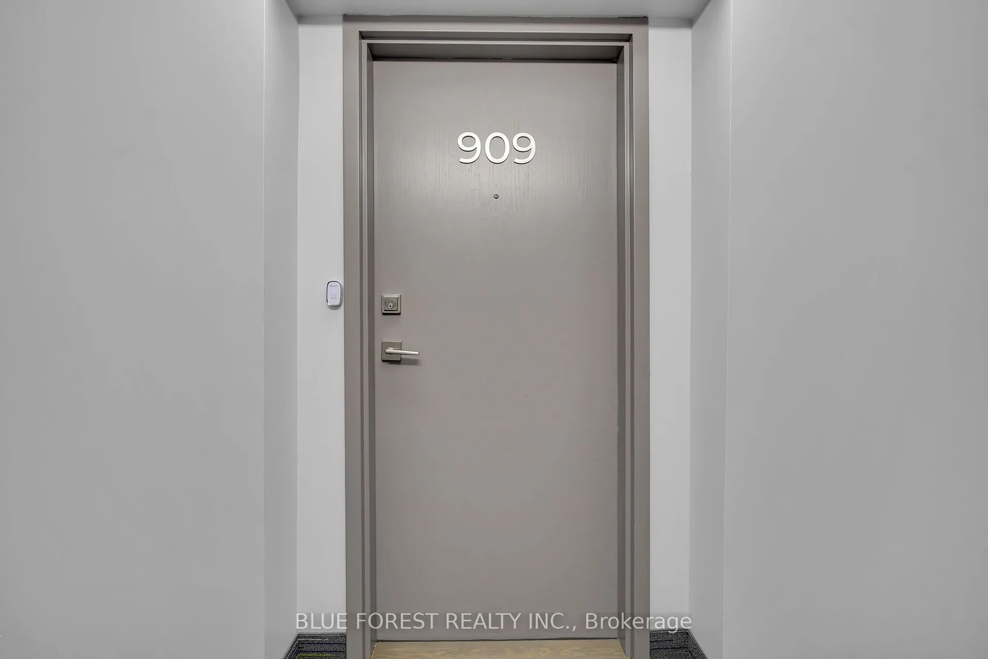 127 Belmont Drive, #909