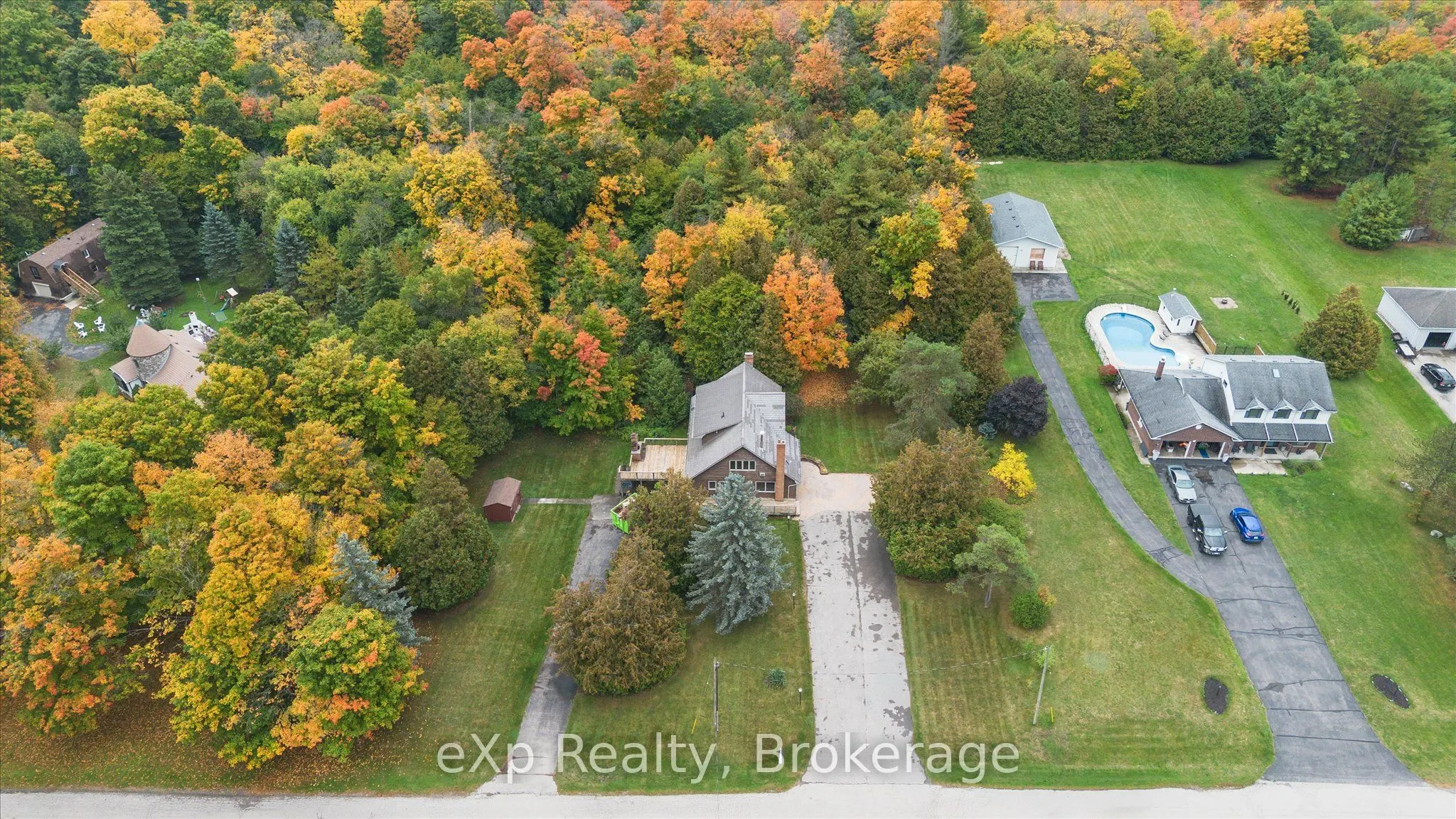 32 Glenholm Drive