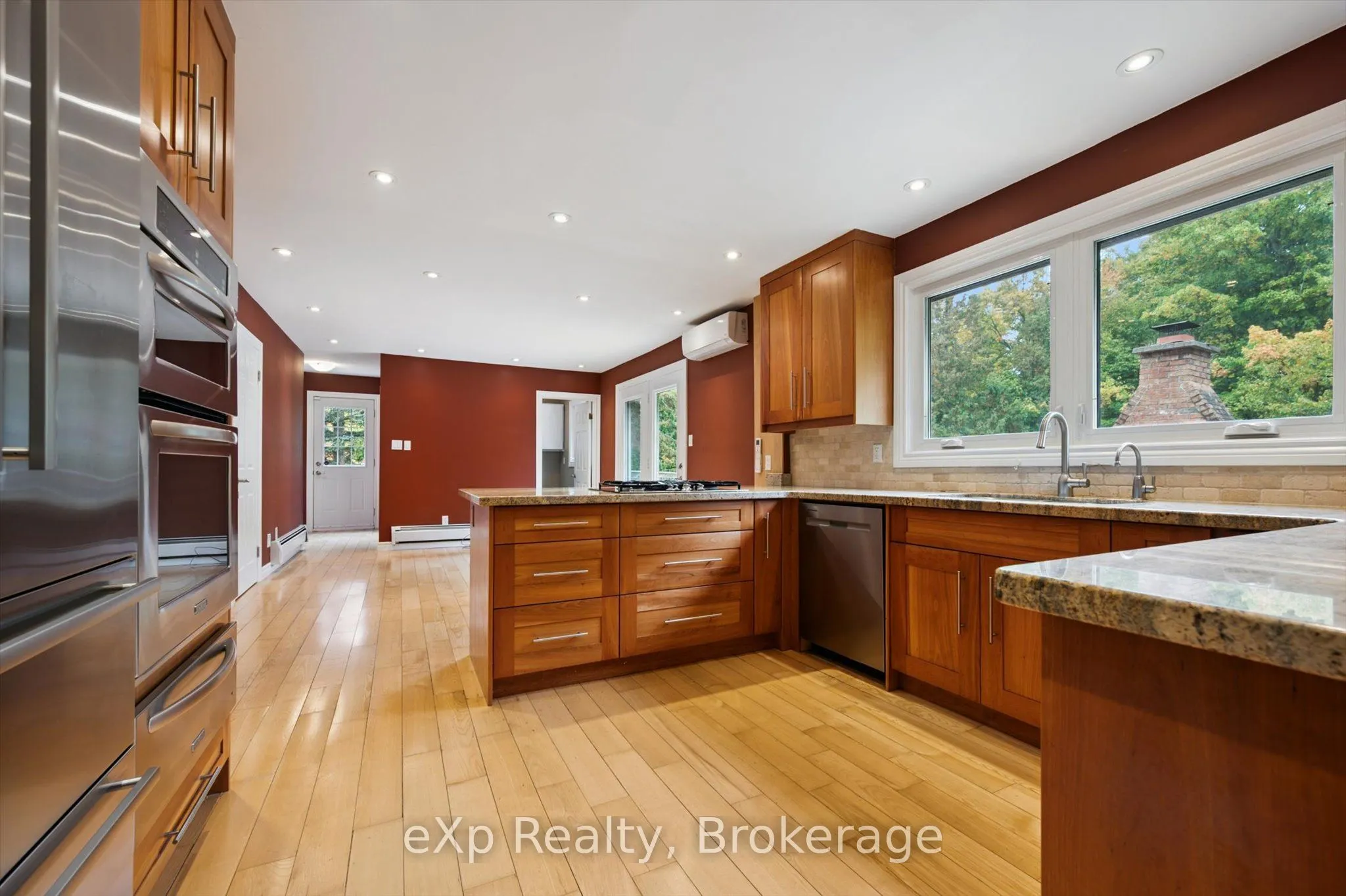32 Glenholm Drive