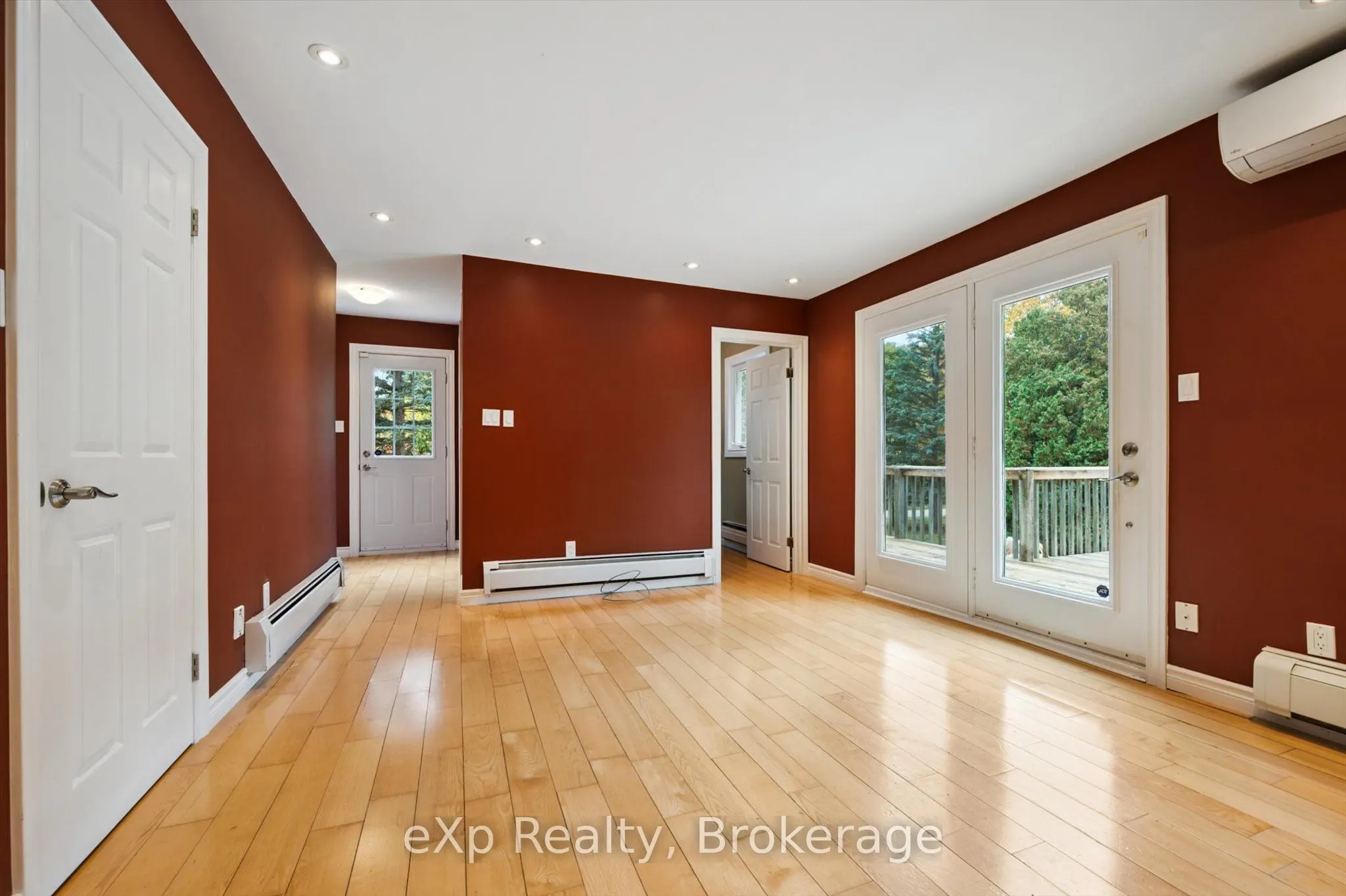 32 Glenholm Drive