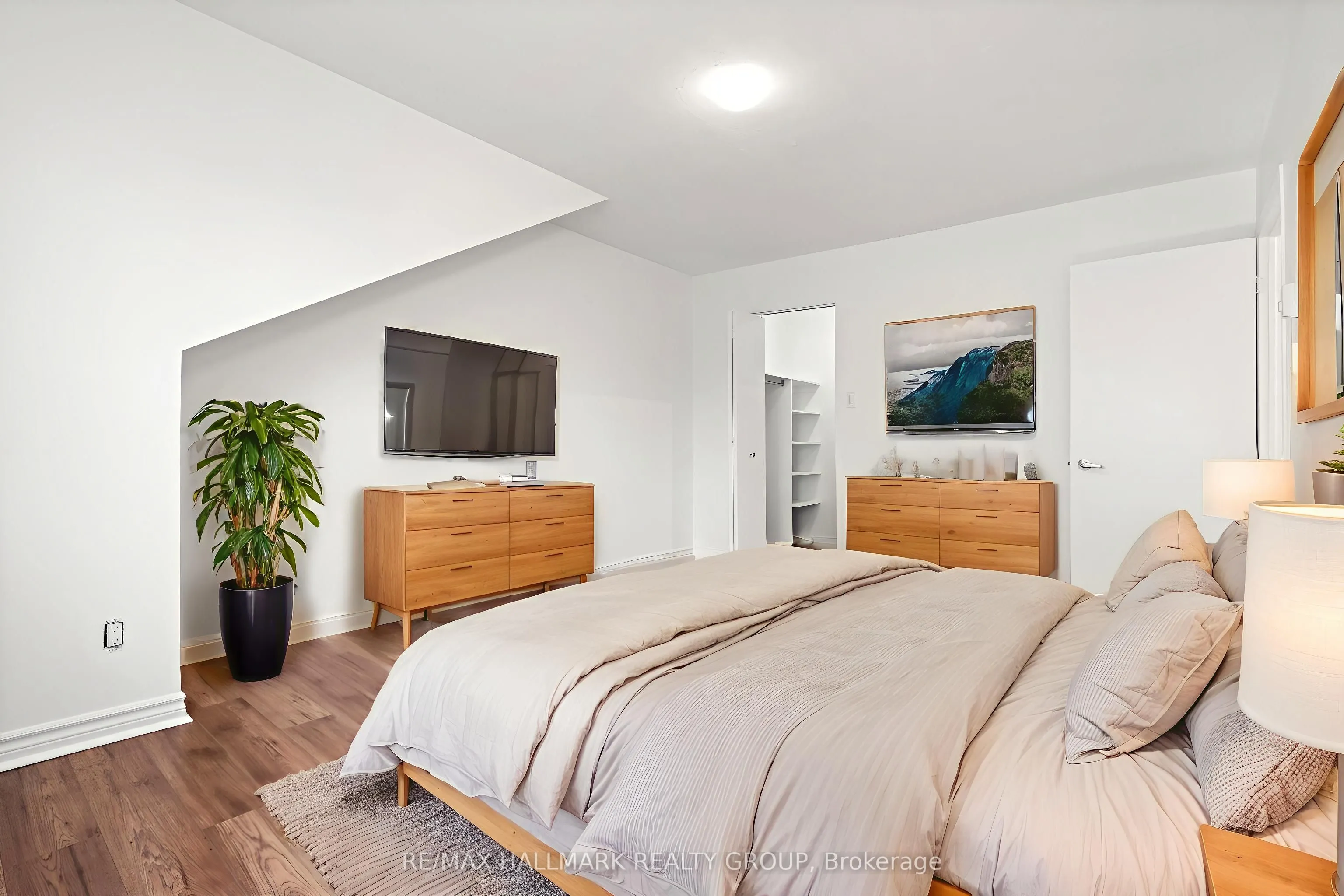 311 Presland Road, #C
