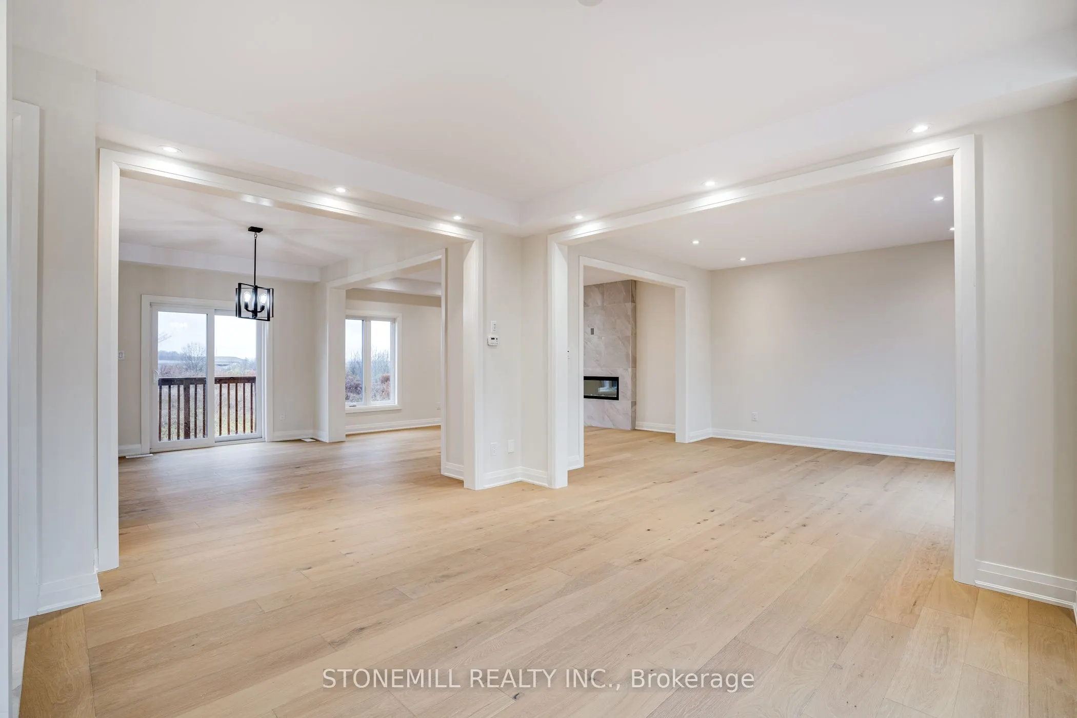239 Midland Place