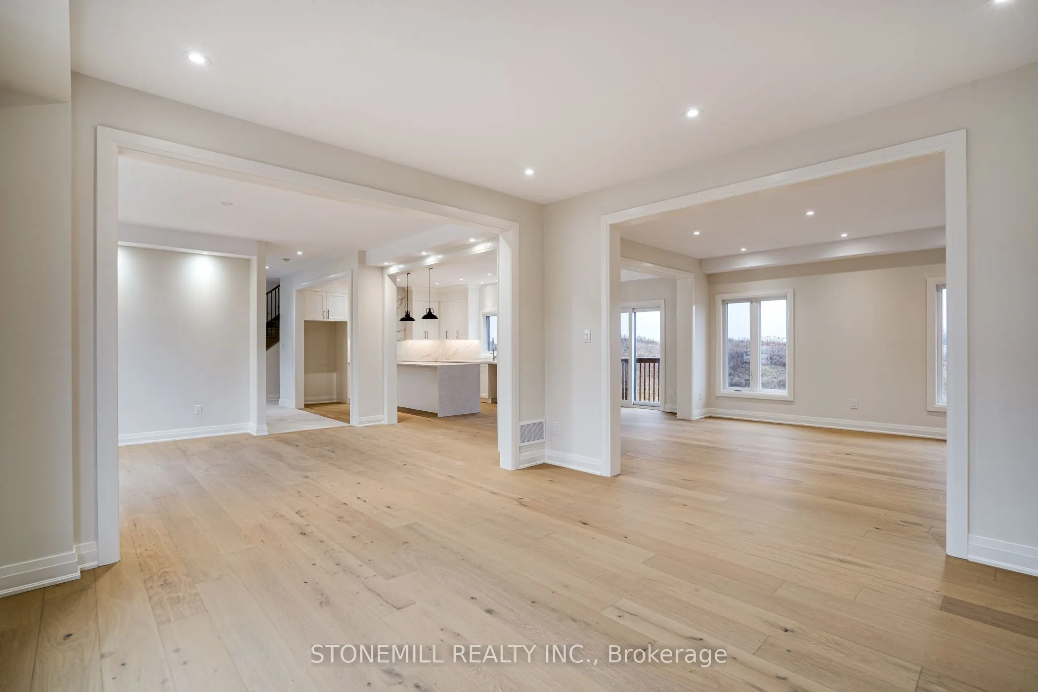 239 Midland Place
