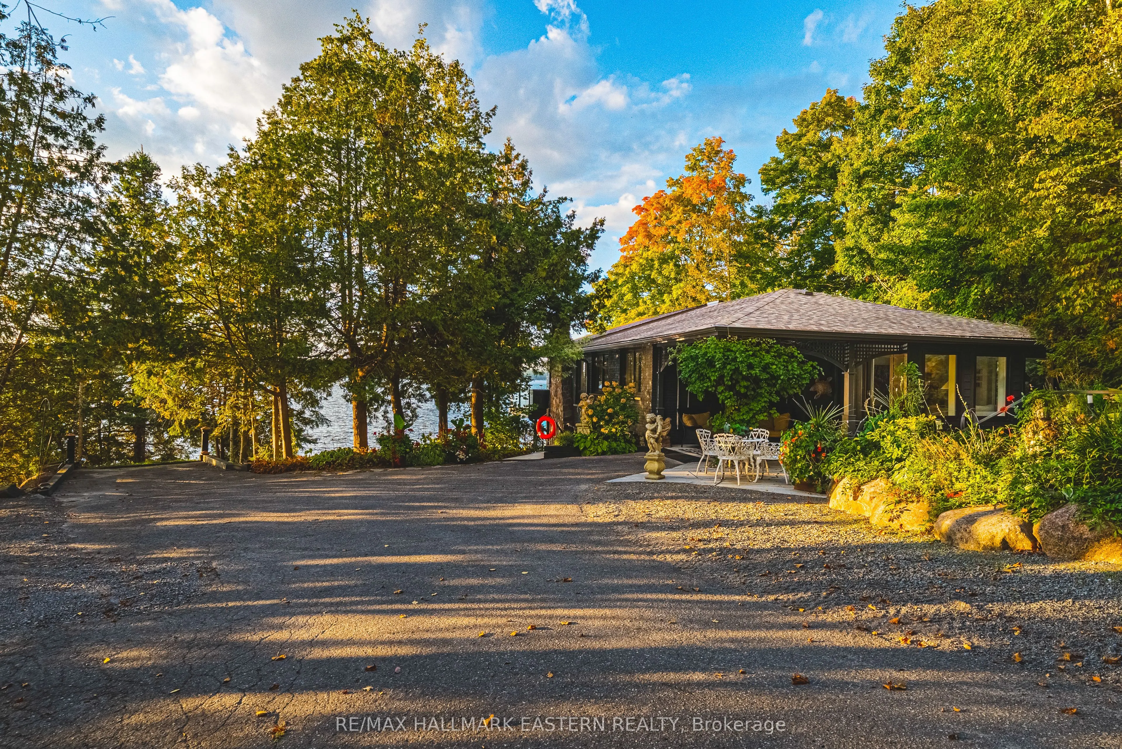 1052 Tedford Lane