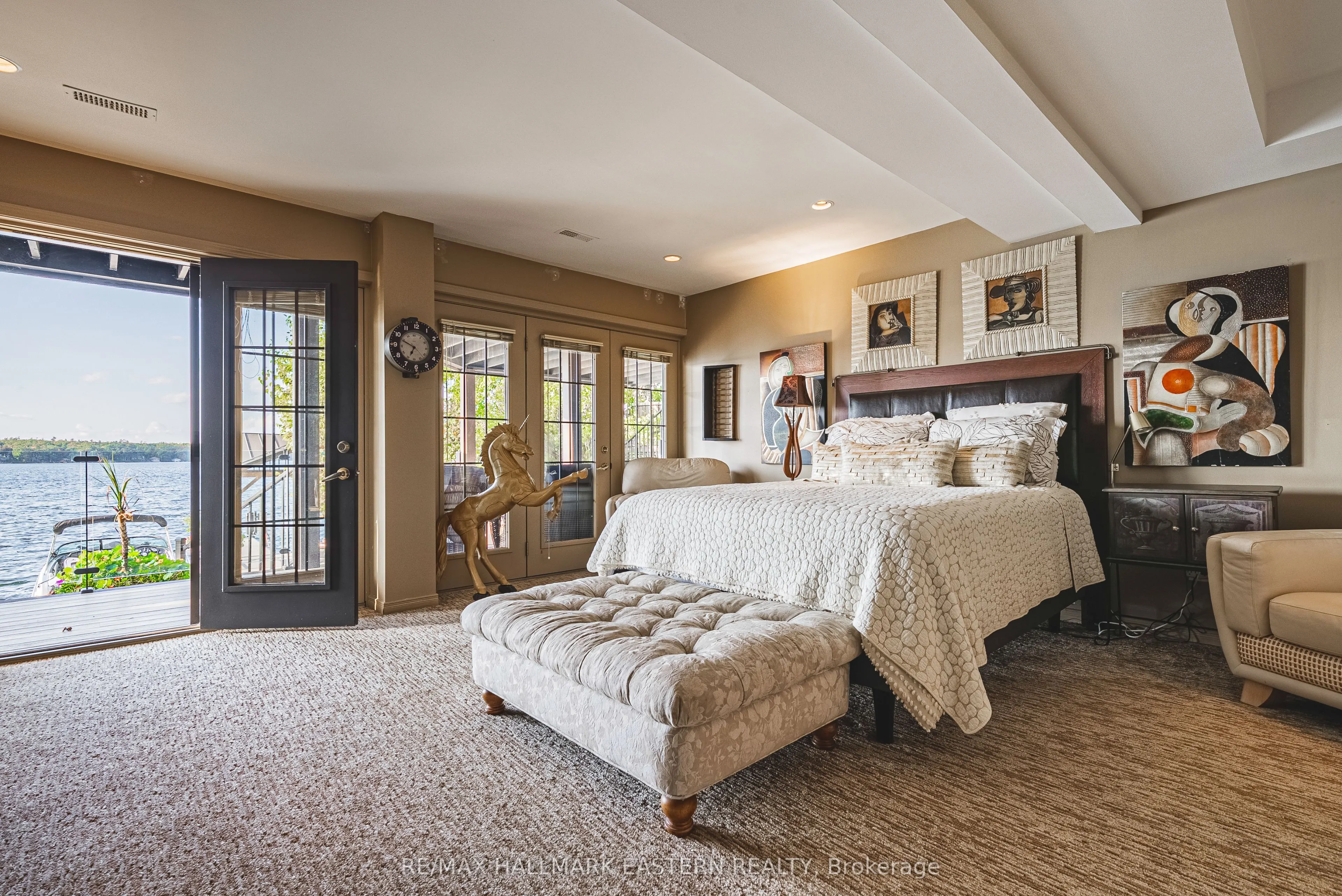 1052 Tedford Lane