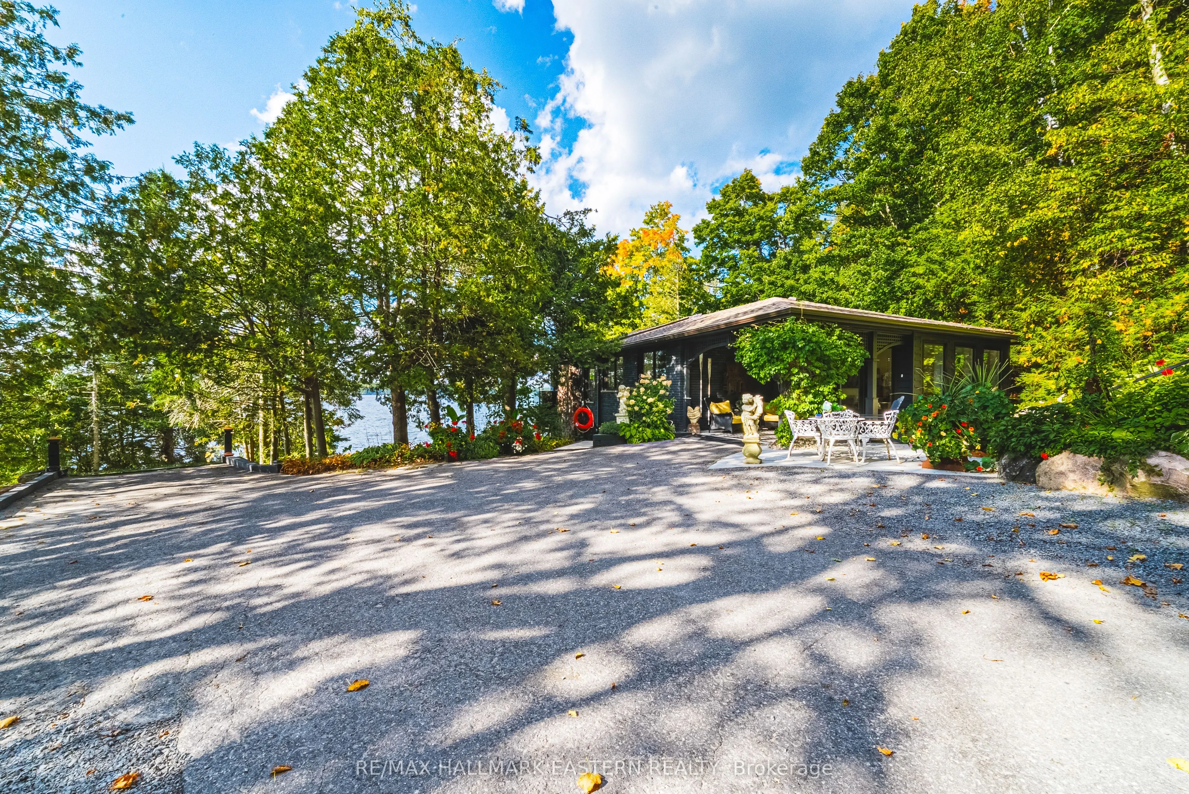 1052 Tedford Lane
