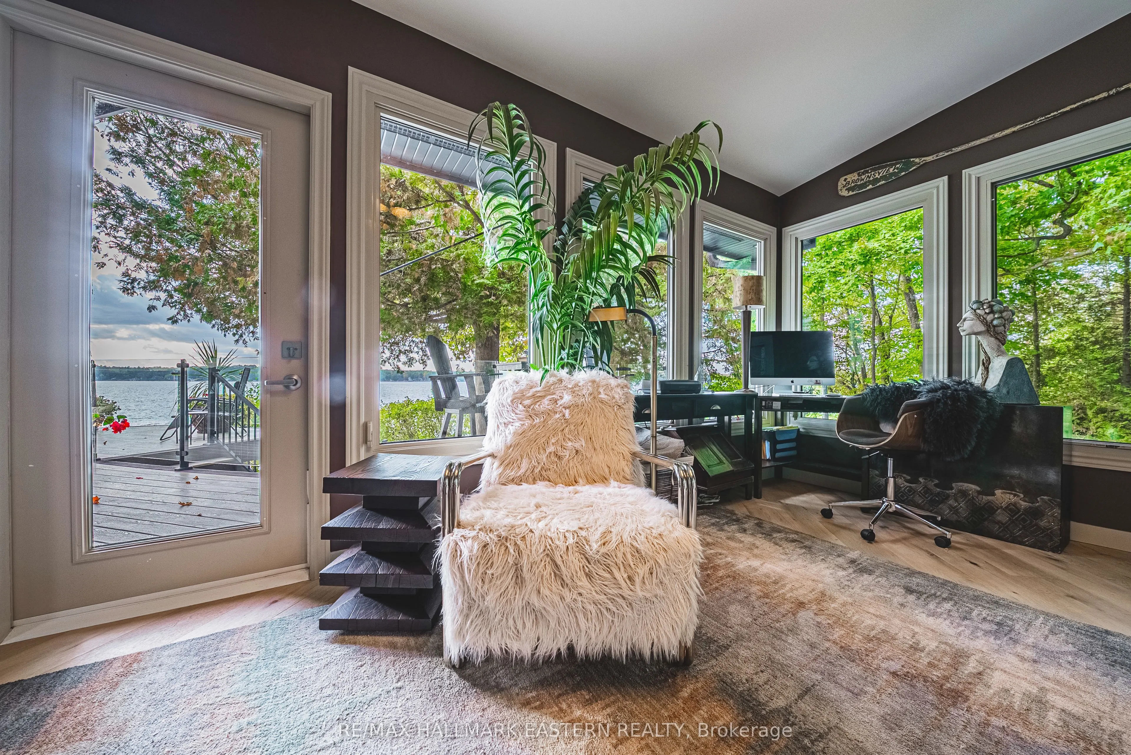 1052 Tedford Lane