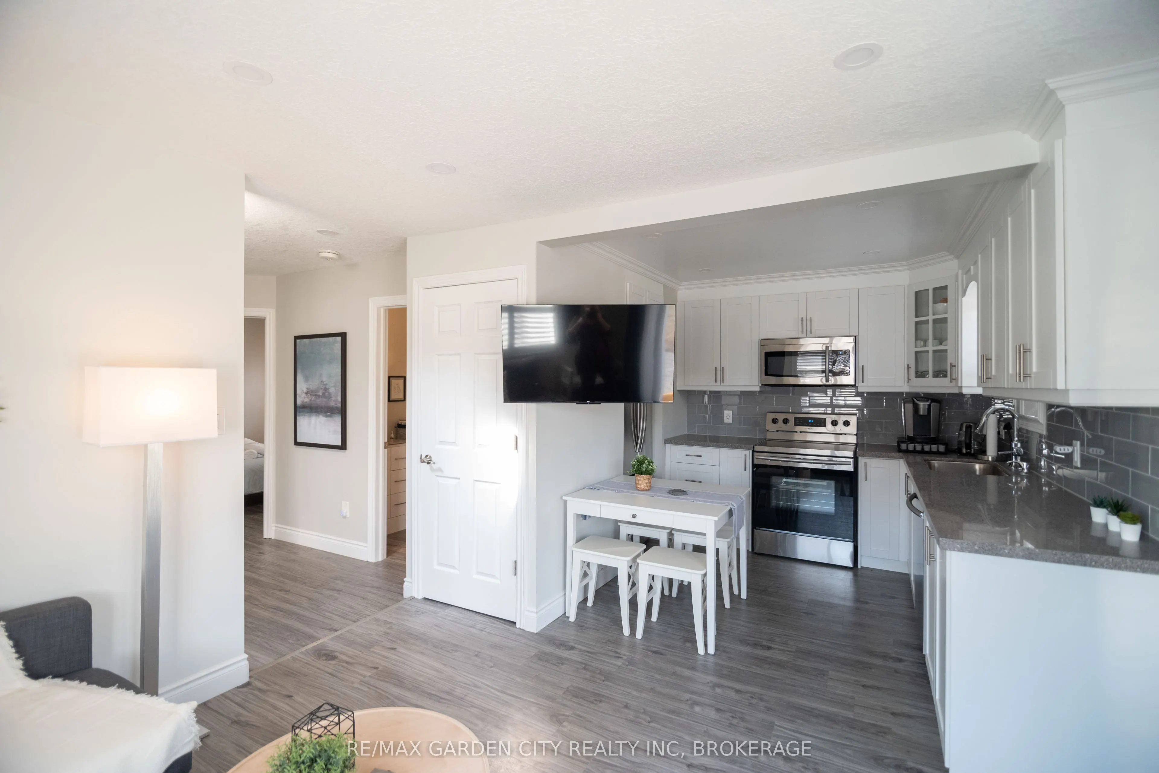 5839 McLeod Road