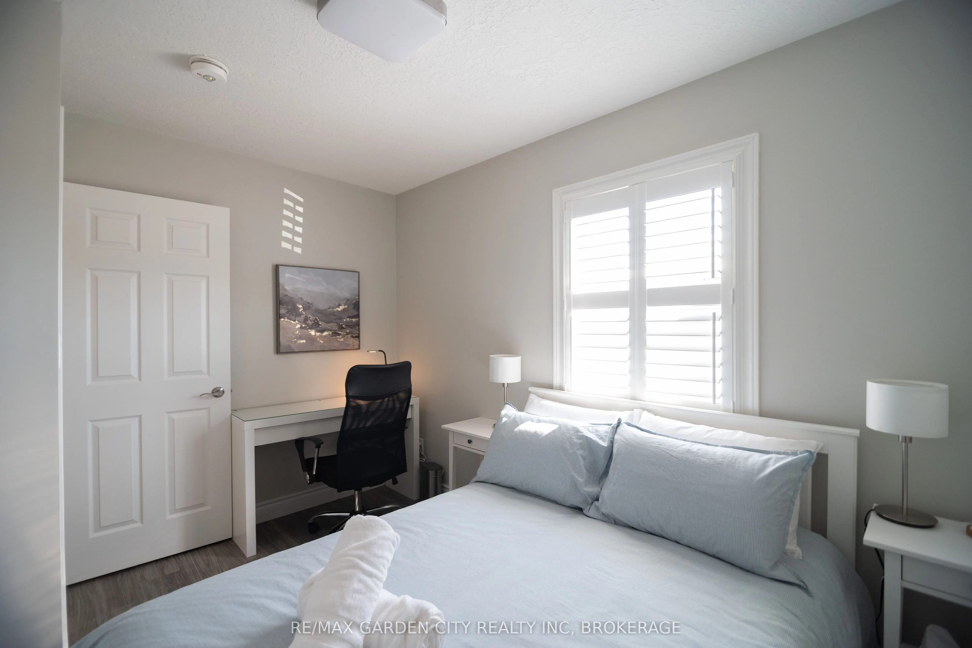 5839 McLeod Road