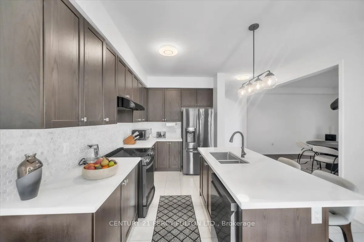 78 Cooke Avenue