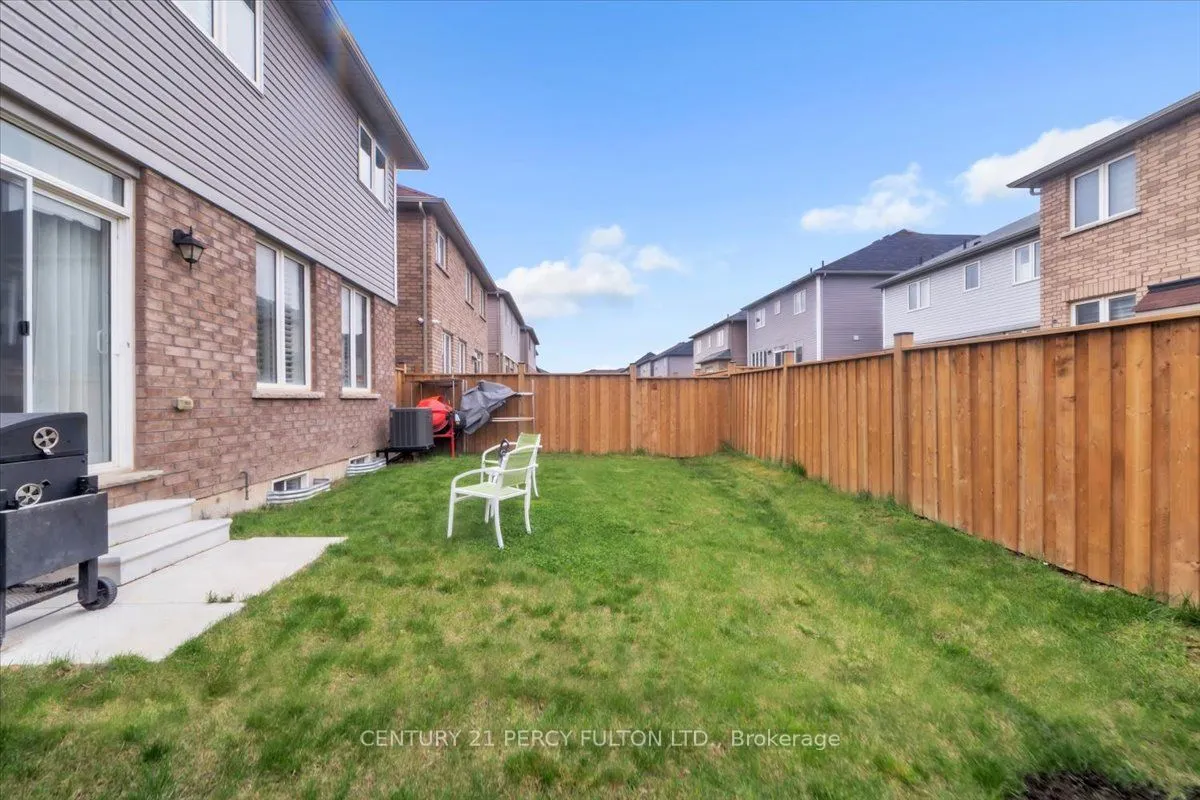 78 Cooke Avenue