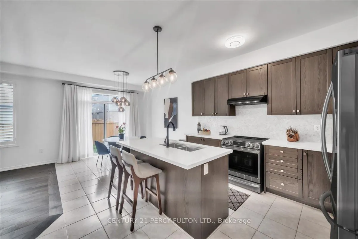 78 Cooke Avenue