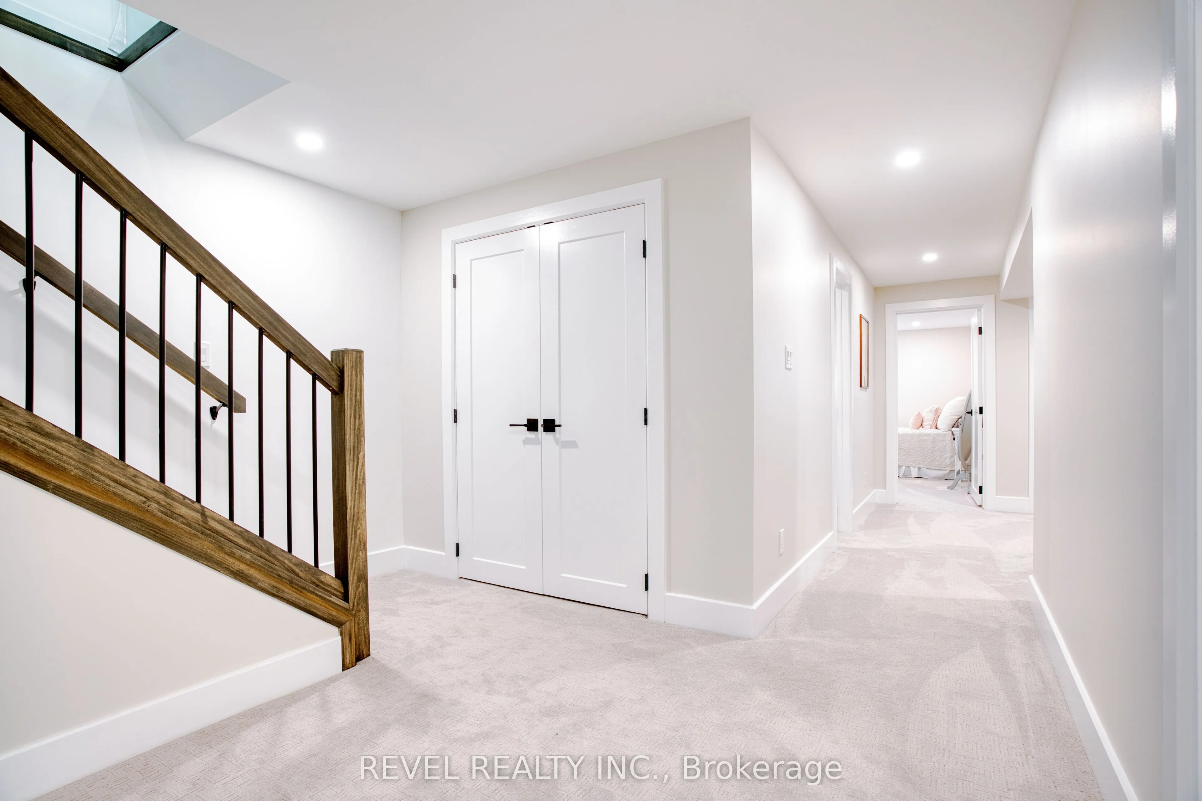 793 Green Lane