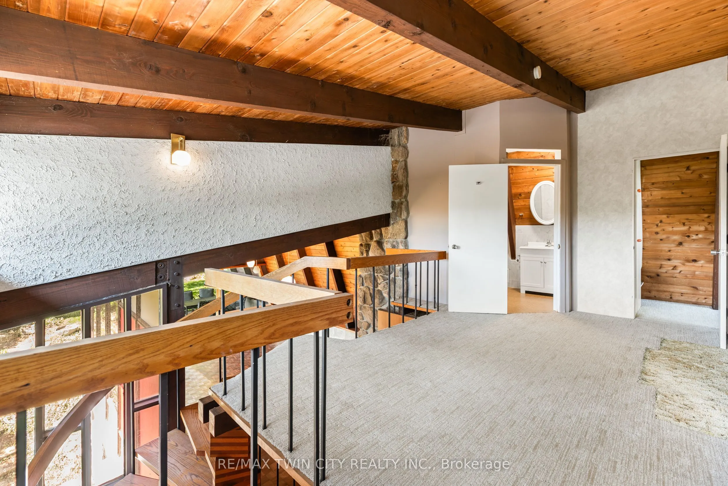 121 Grand Hill Drive