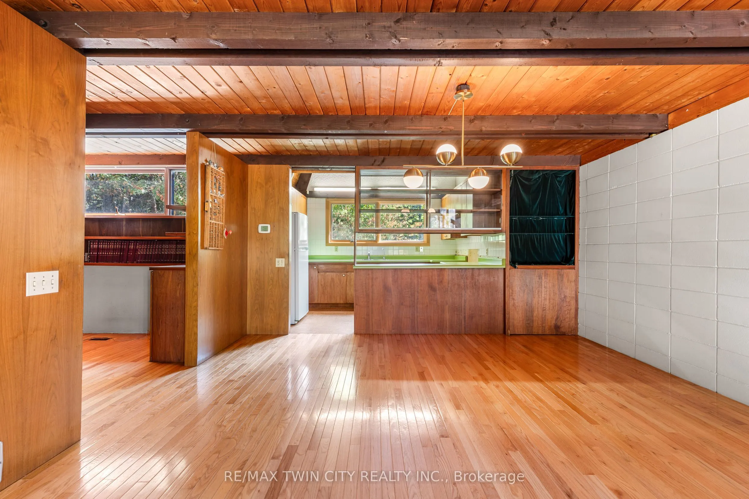 121 Grand Hill Drive