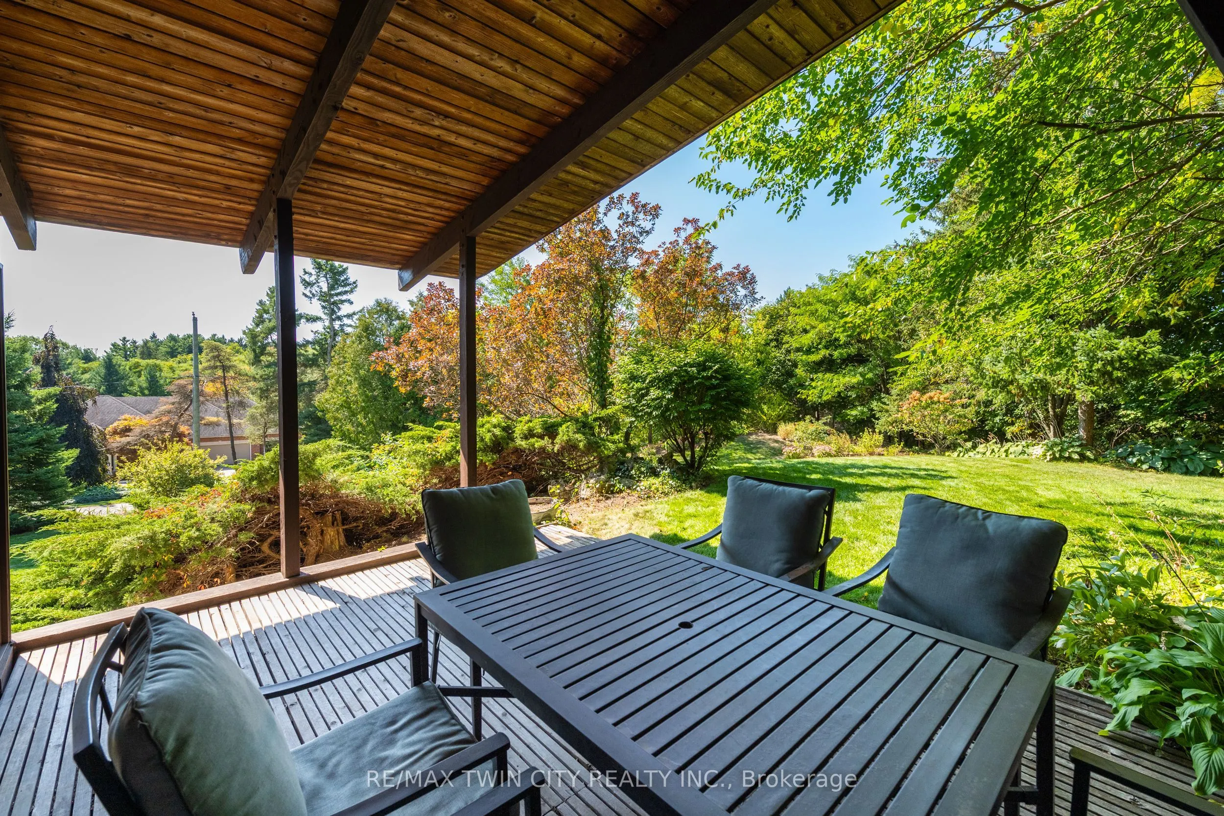 121 Grand Hill Drive