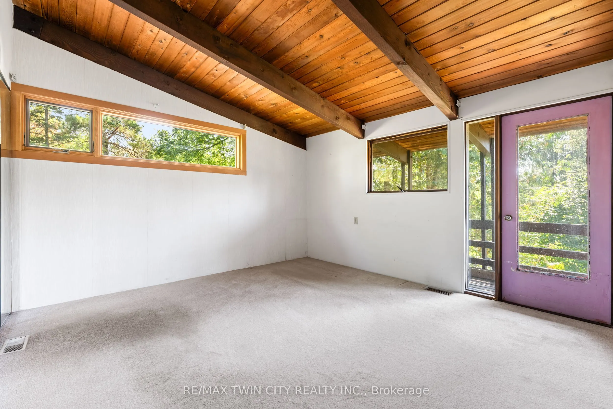121 Grand Hill Drive