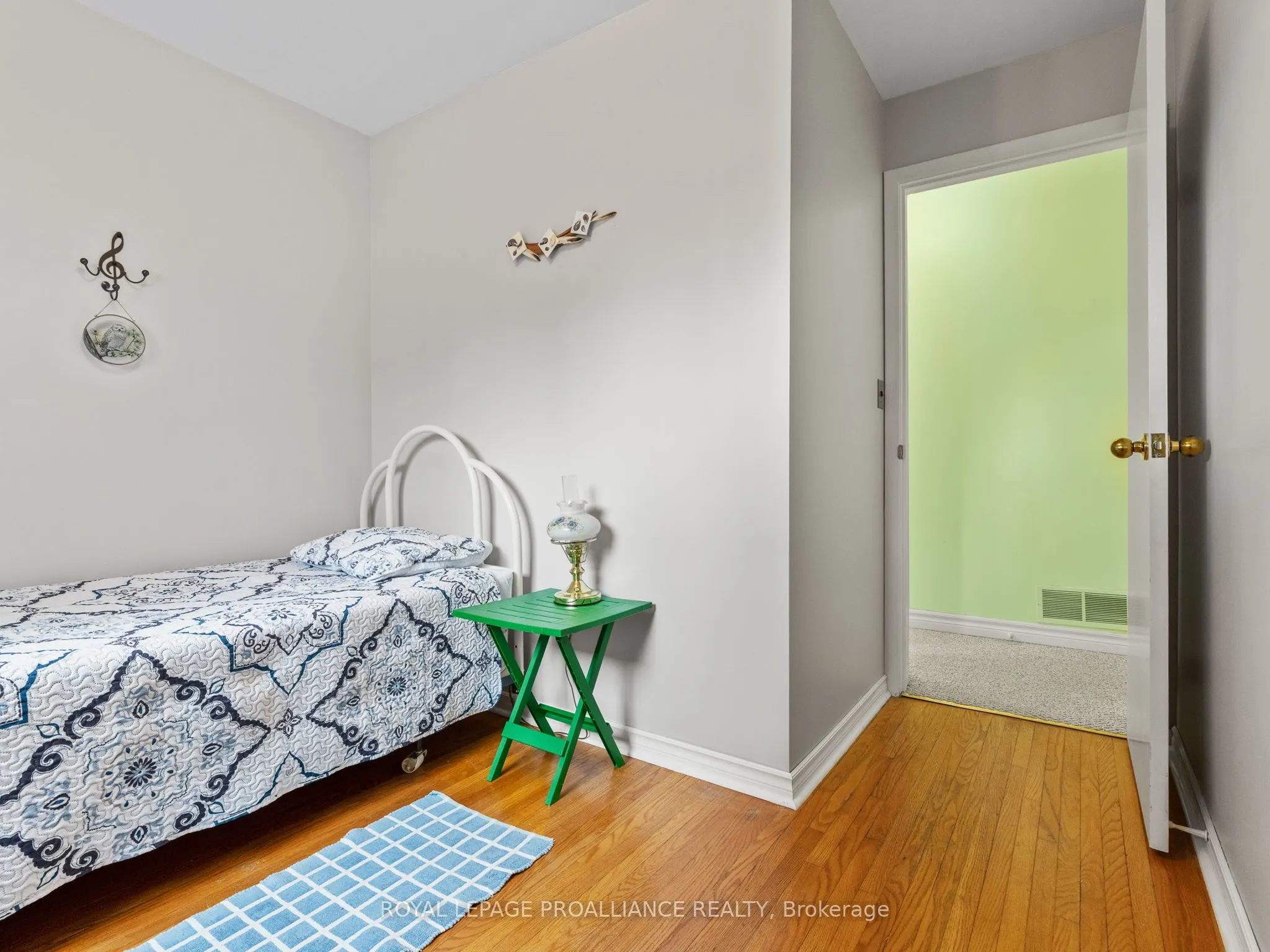 529 Carlisle Street