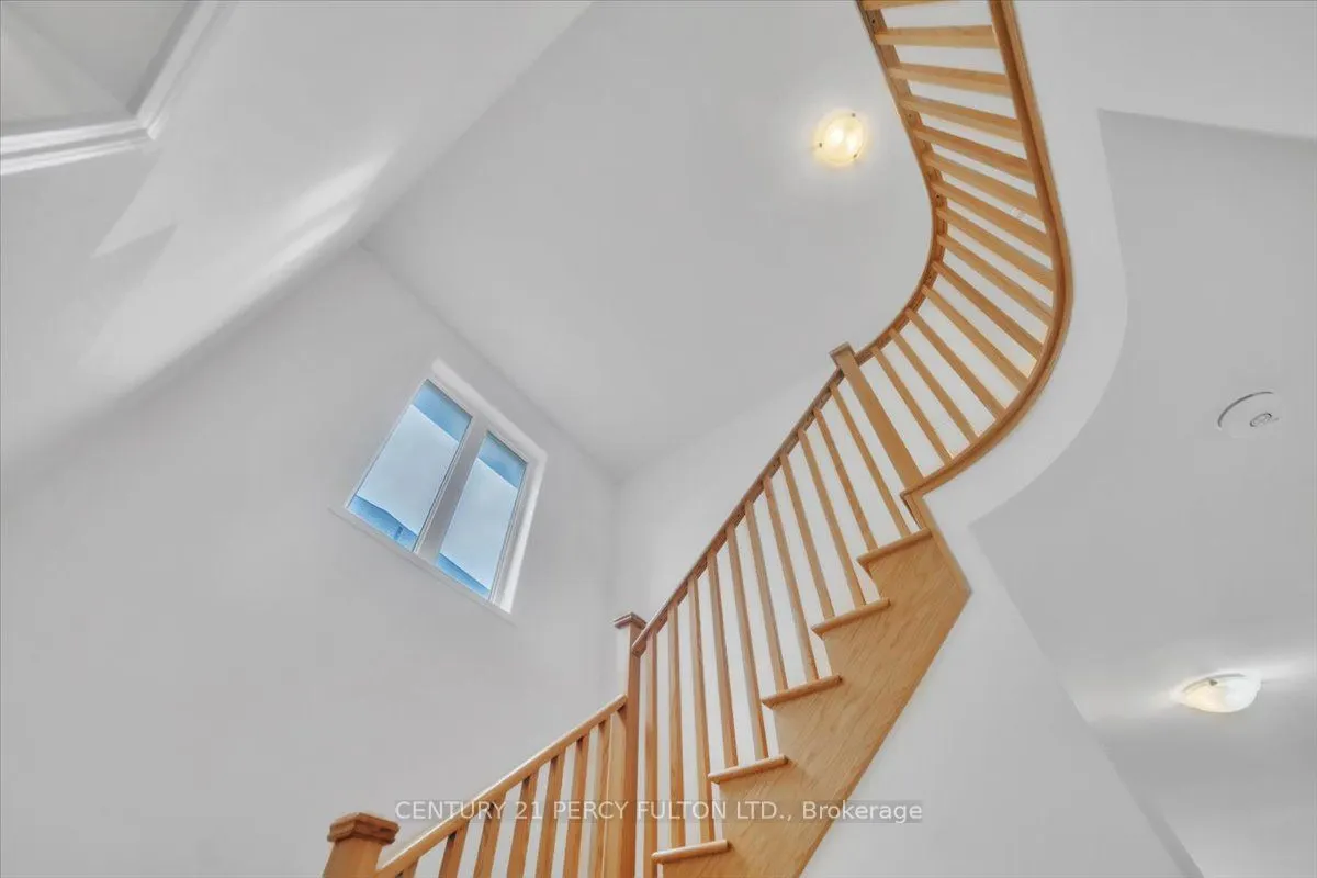 80 Cooke Avenue