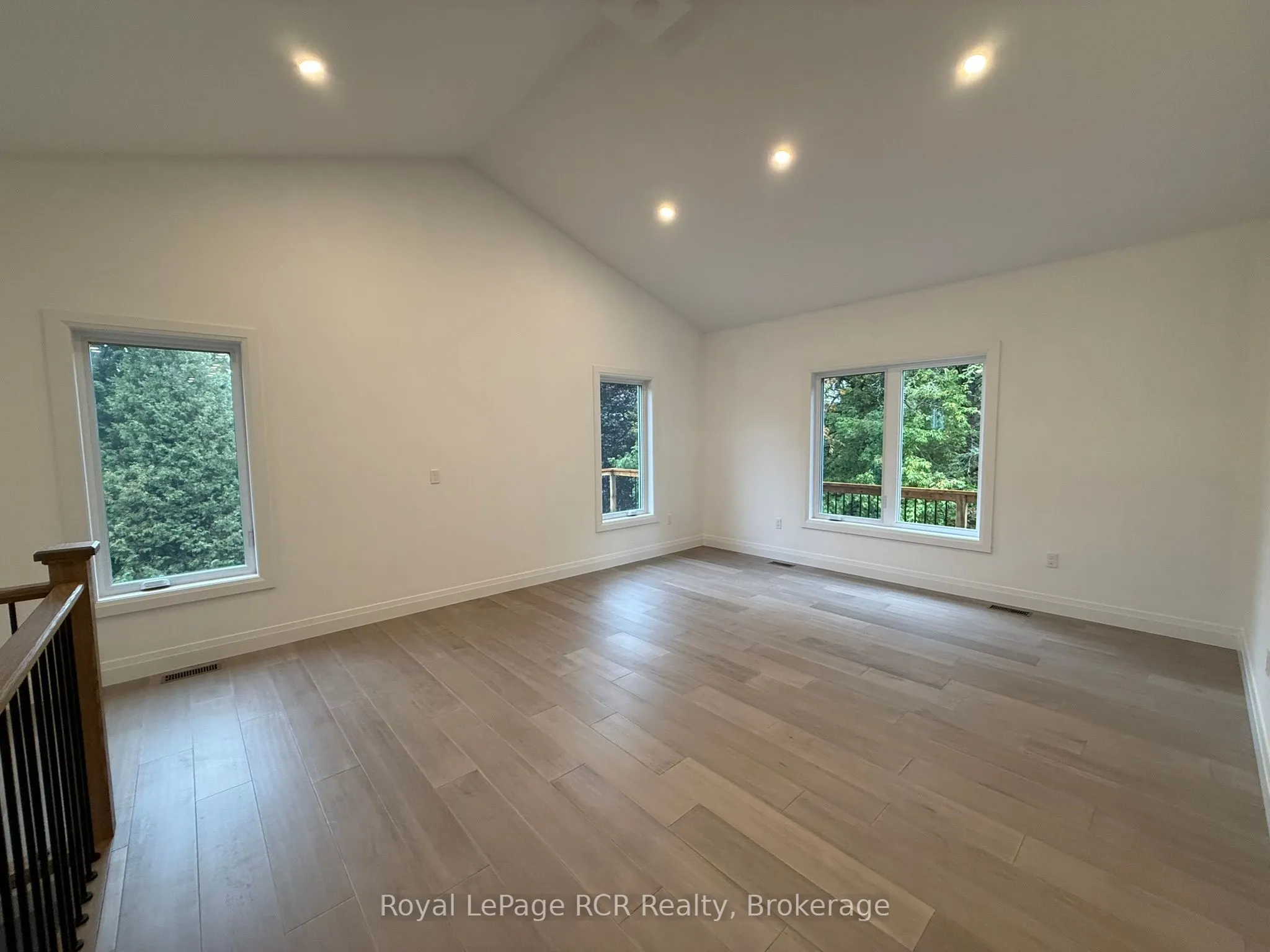 170 ELGIN ST