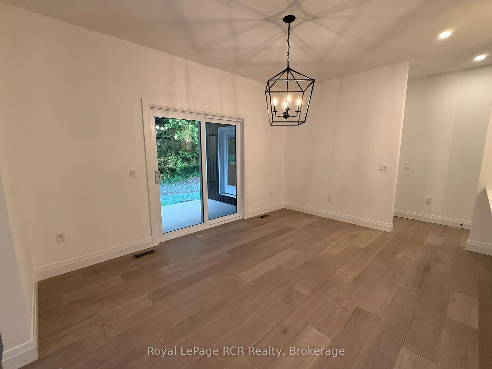 170 ELGIN ST