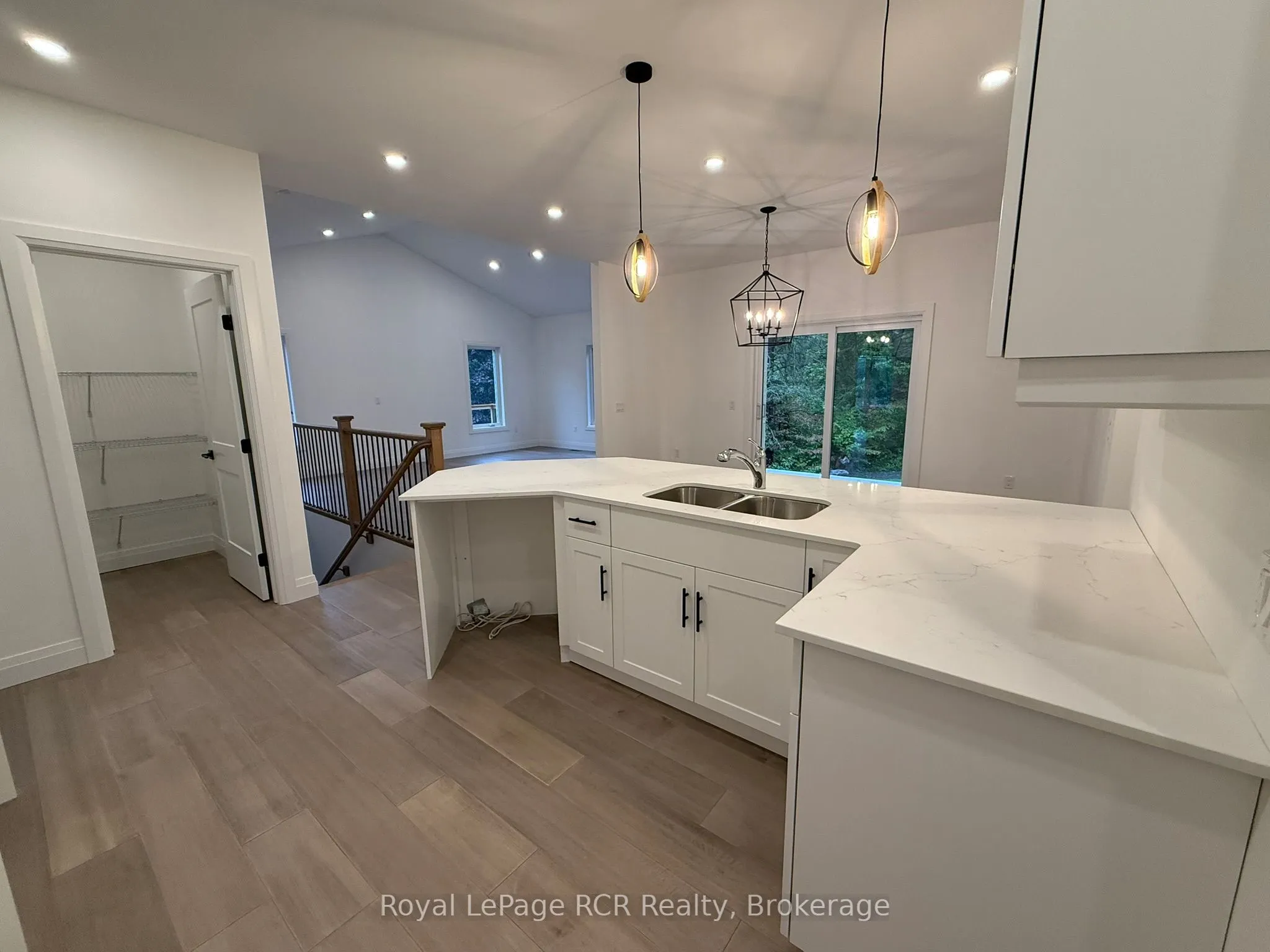 170 ELGIN ST
