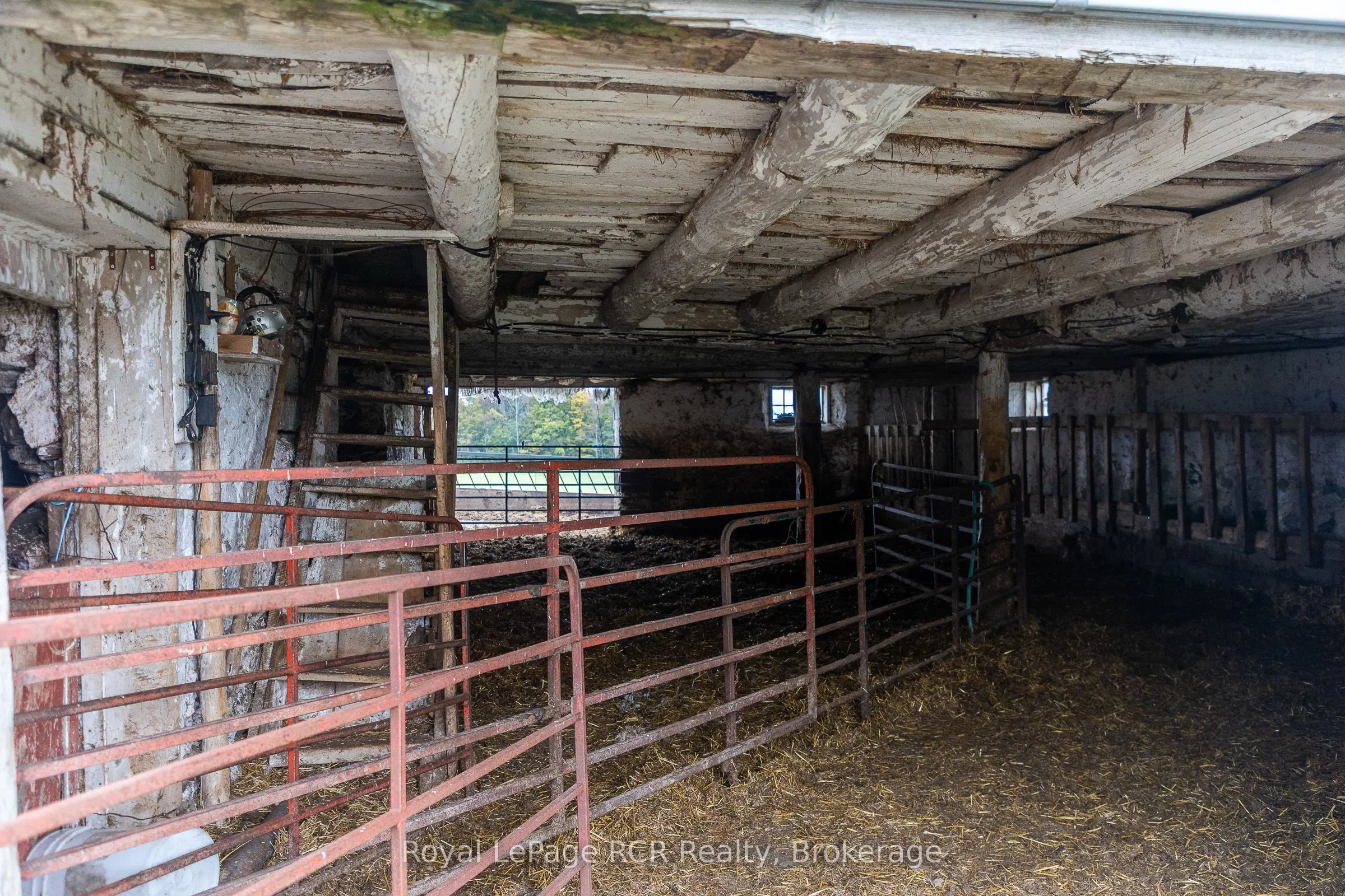 126010 13th Sideroad