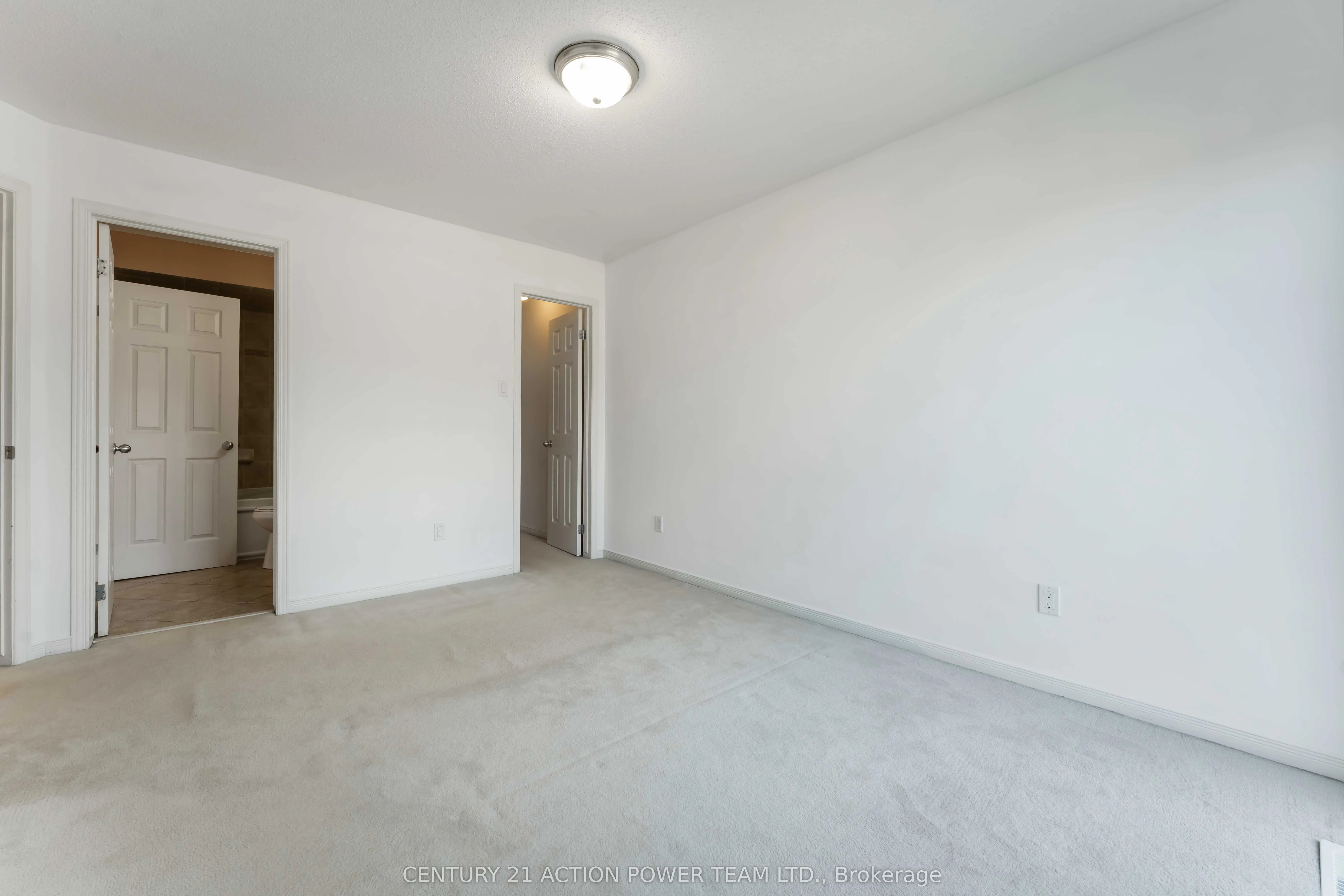 123 Gatestone Private, #13