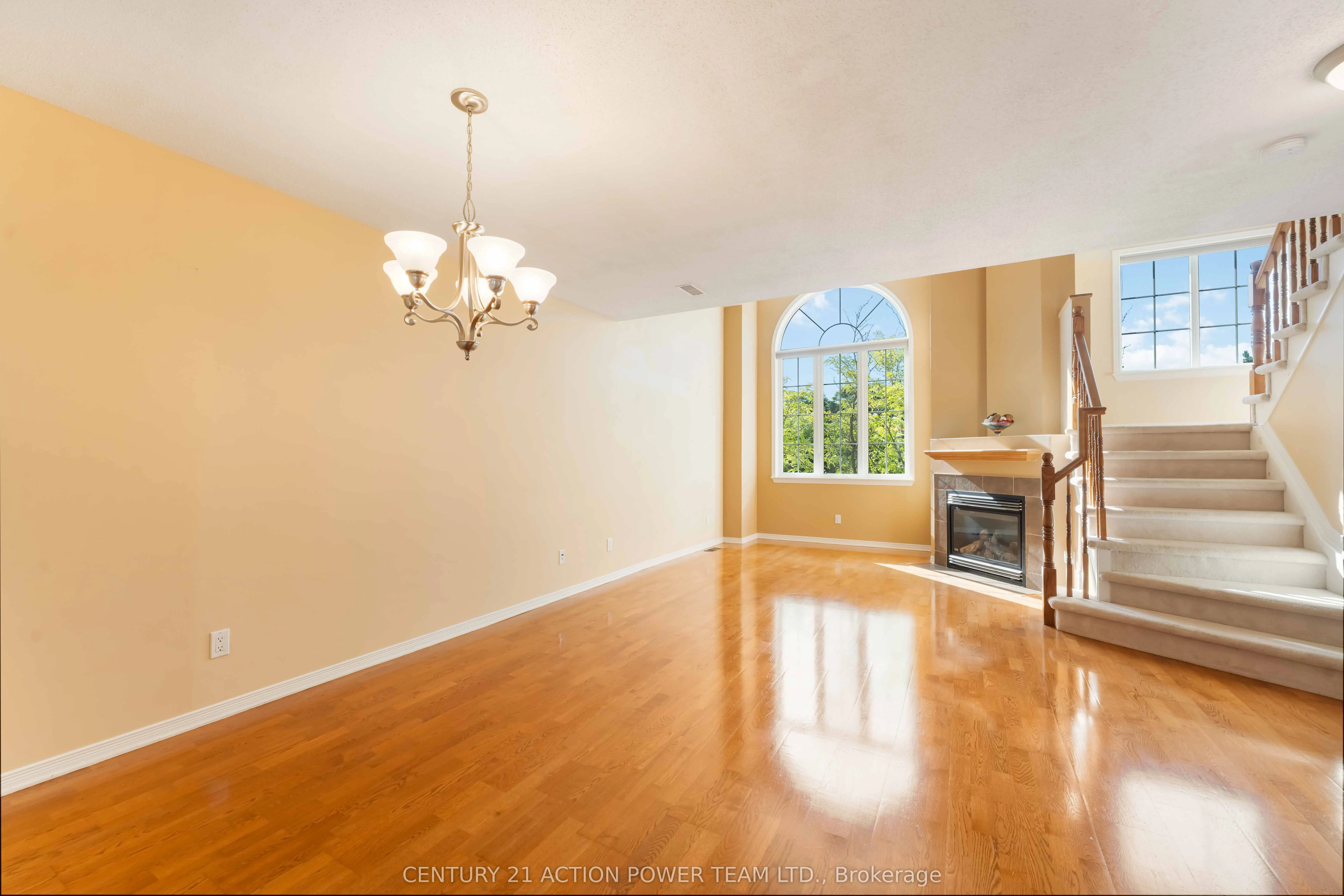 123 Gatestone Private, #13