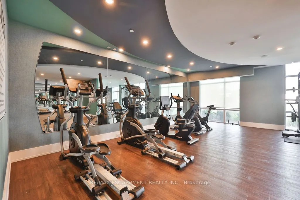 450 DUNDAS Street E, #607