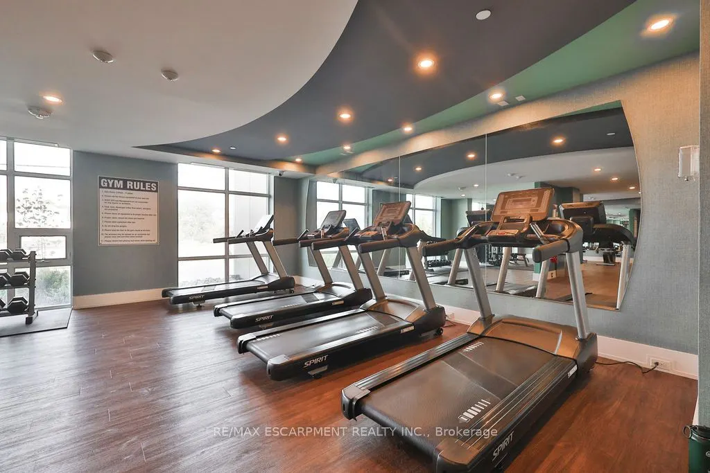 450 DUNDAS Street E, #607