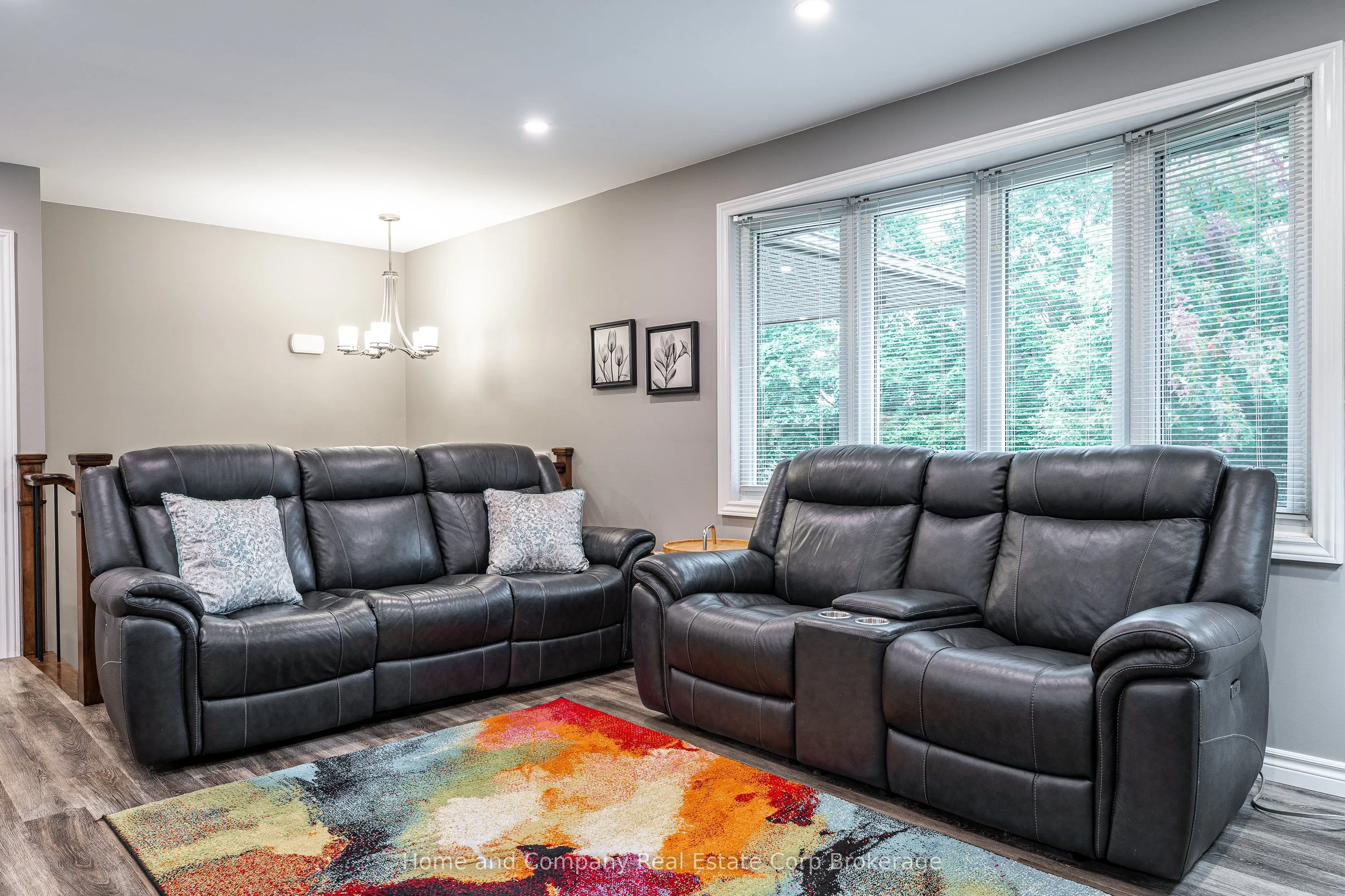 152 Kemp Crescent