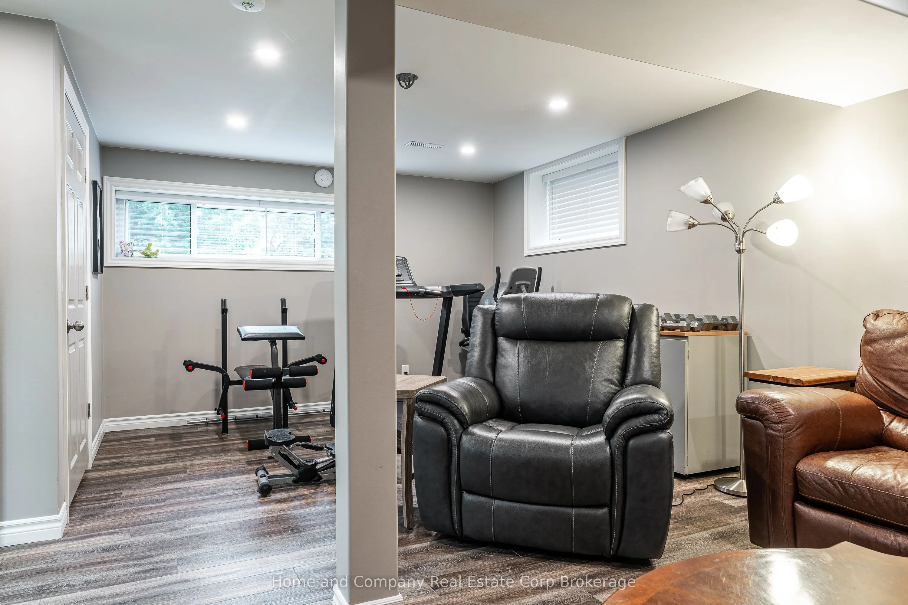 152 Kemp Crescent