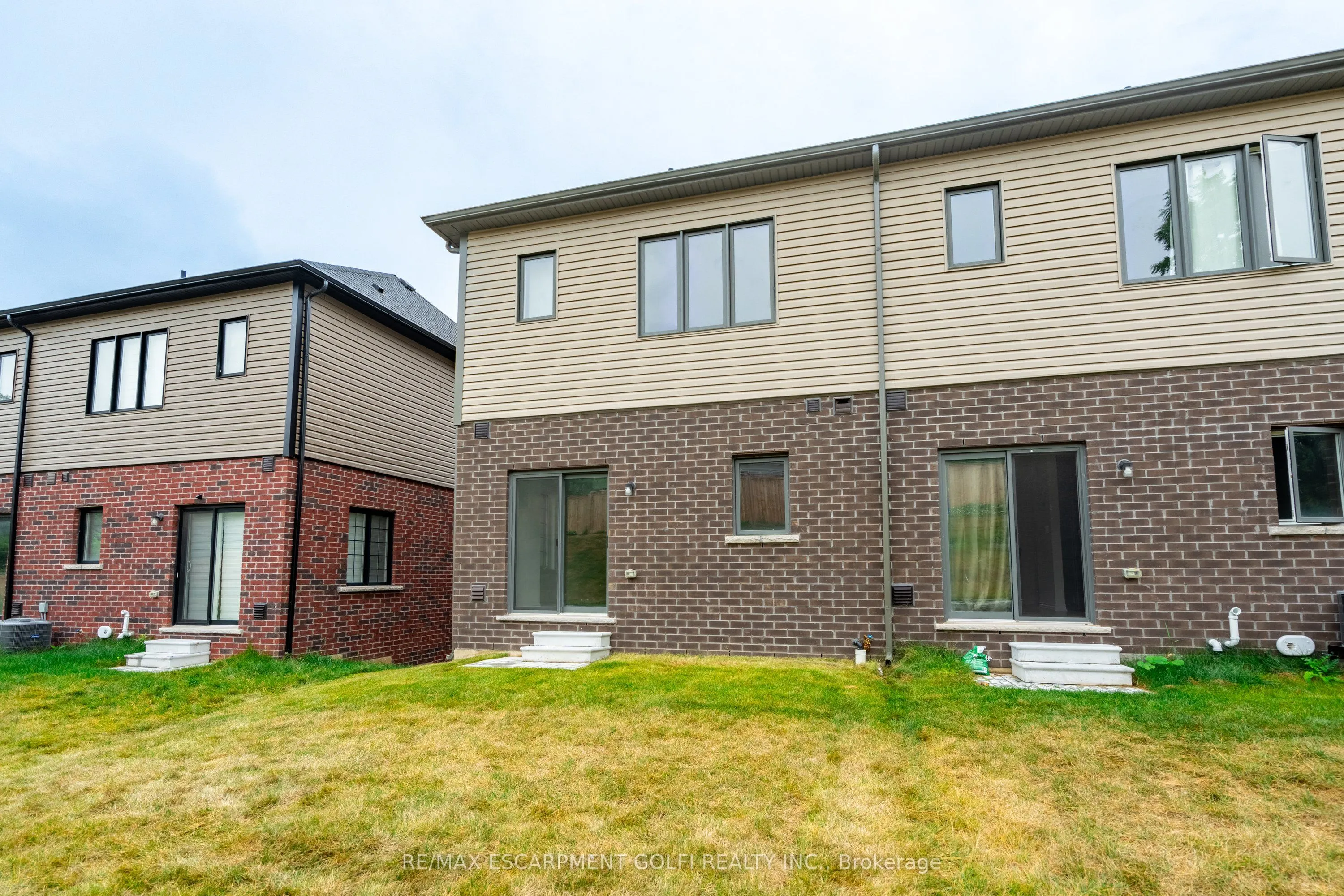 620 Colborne Street W, #20