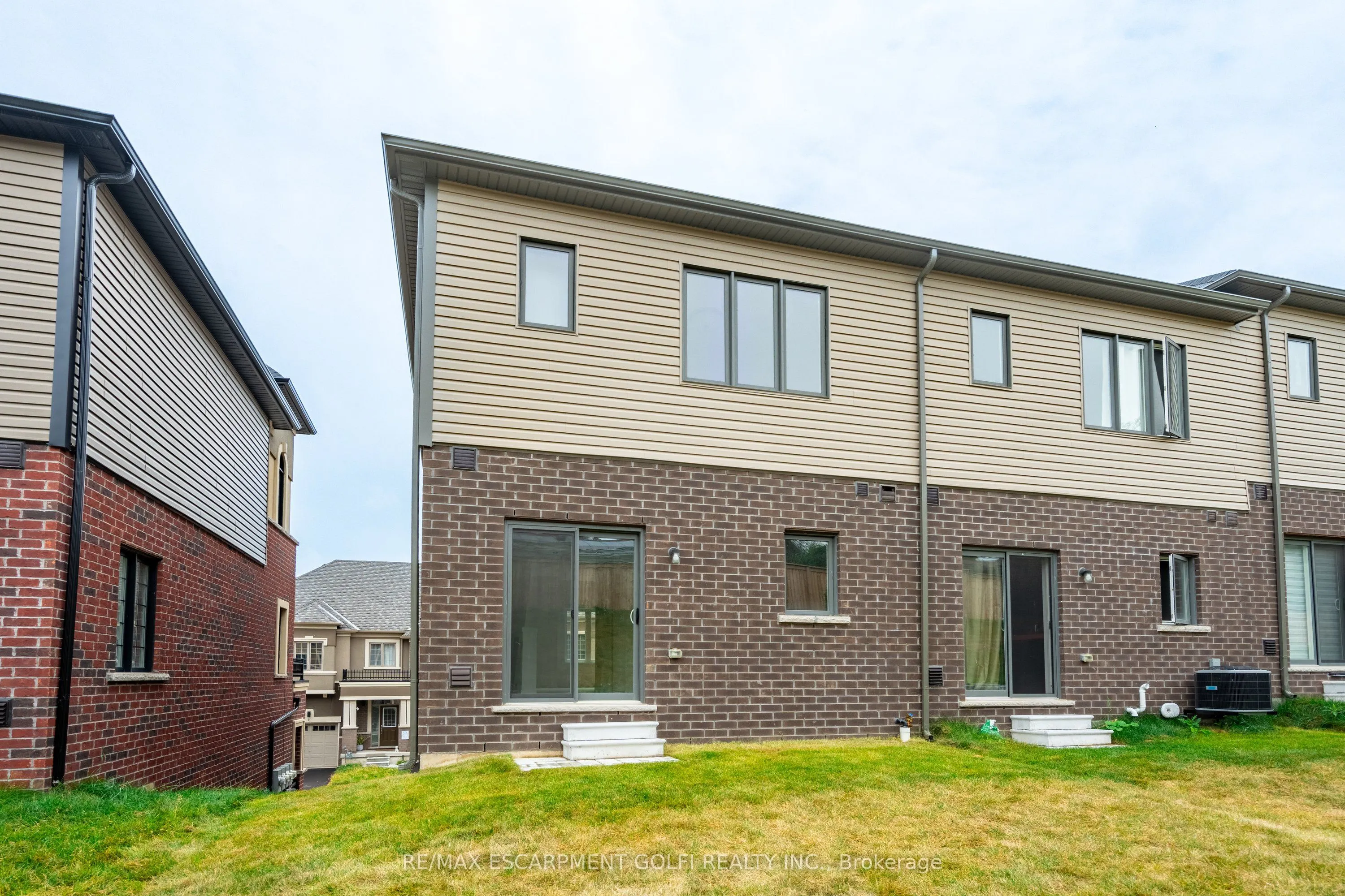 620 Colborne Street W, #20