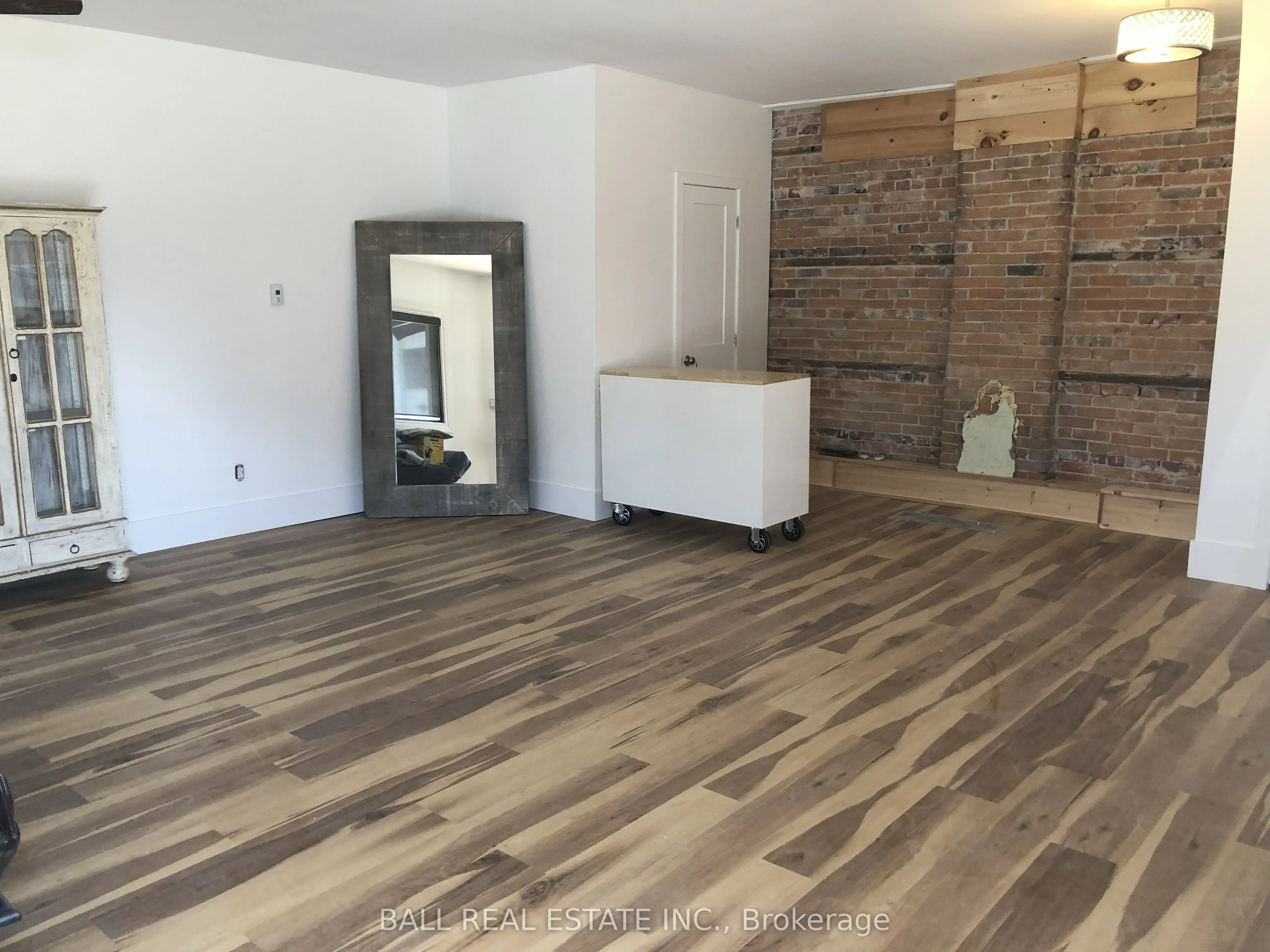 222 Wellington Street