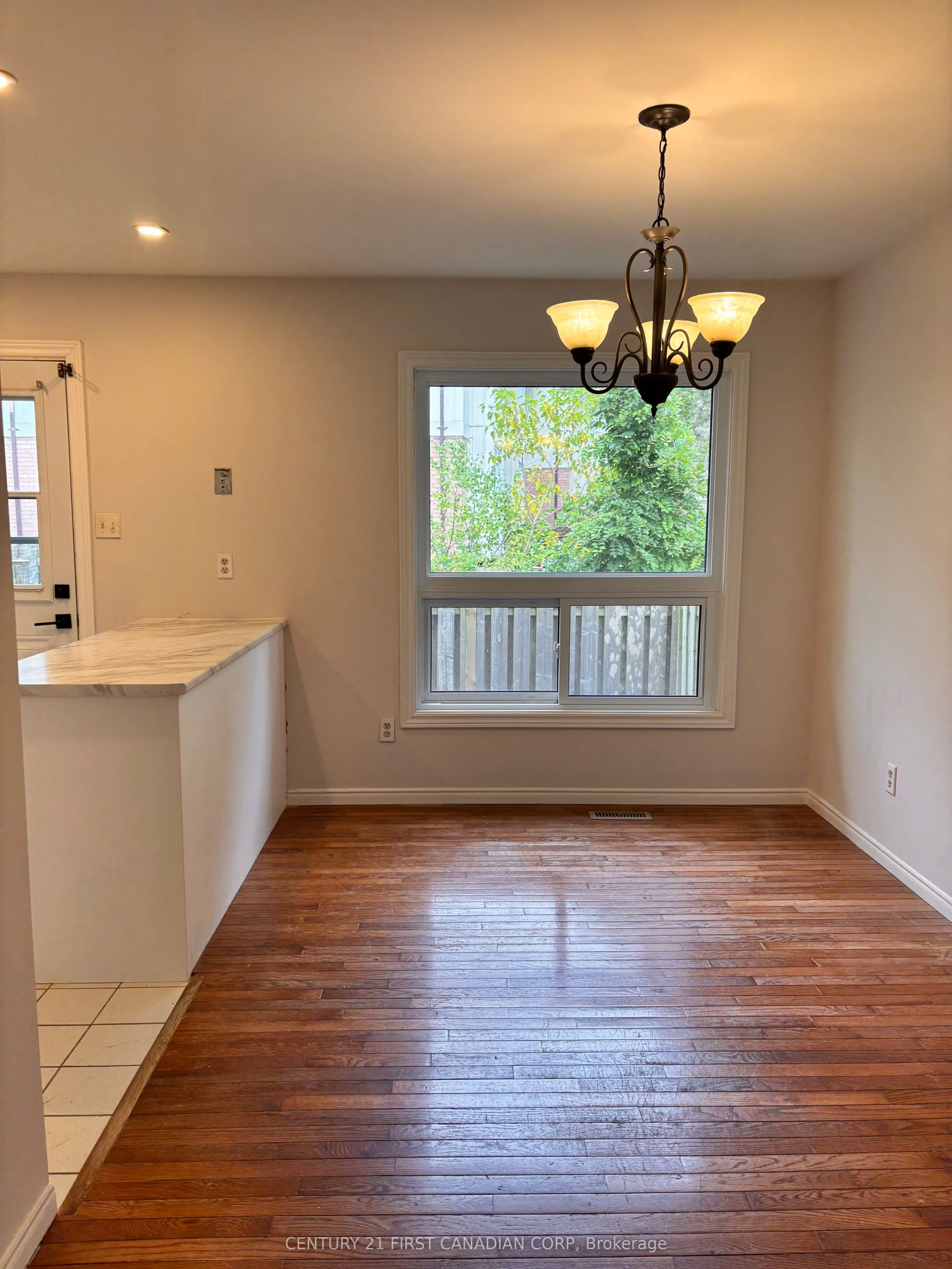 925 Lawson Road, #14