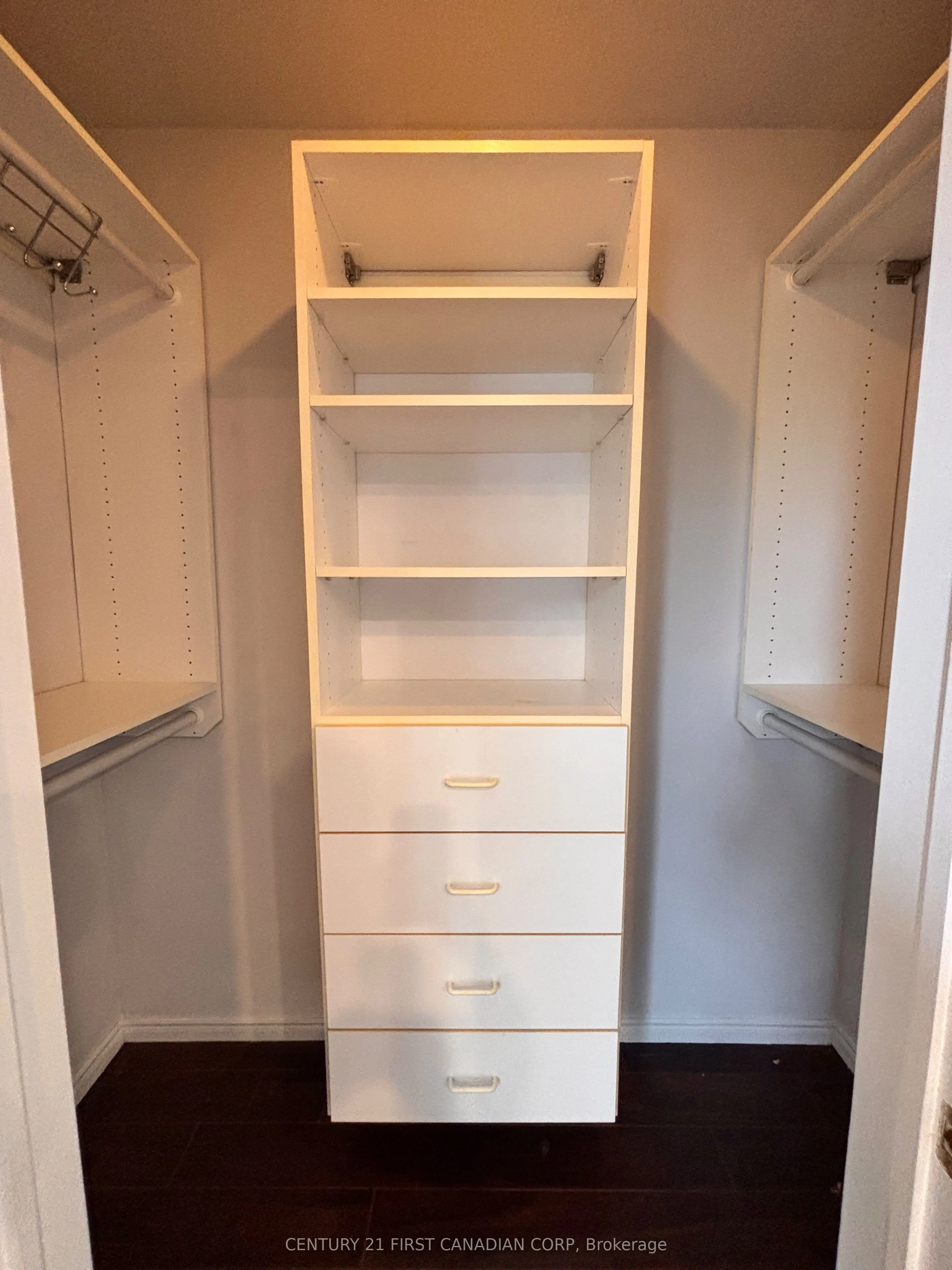 925 Lawson Road, #14