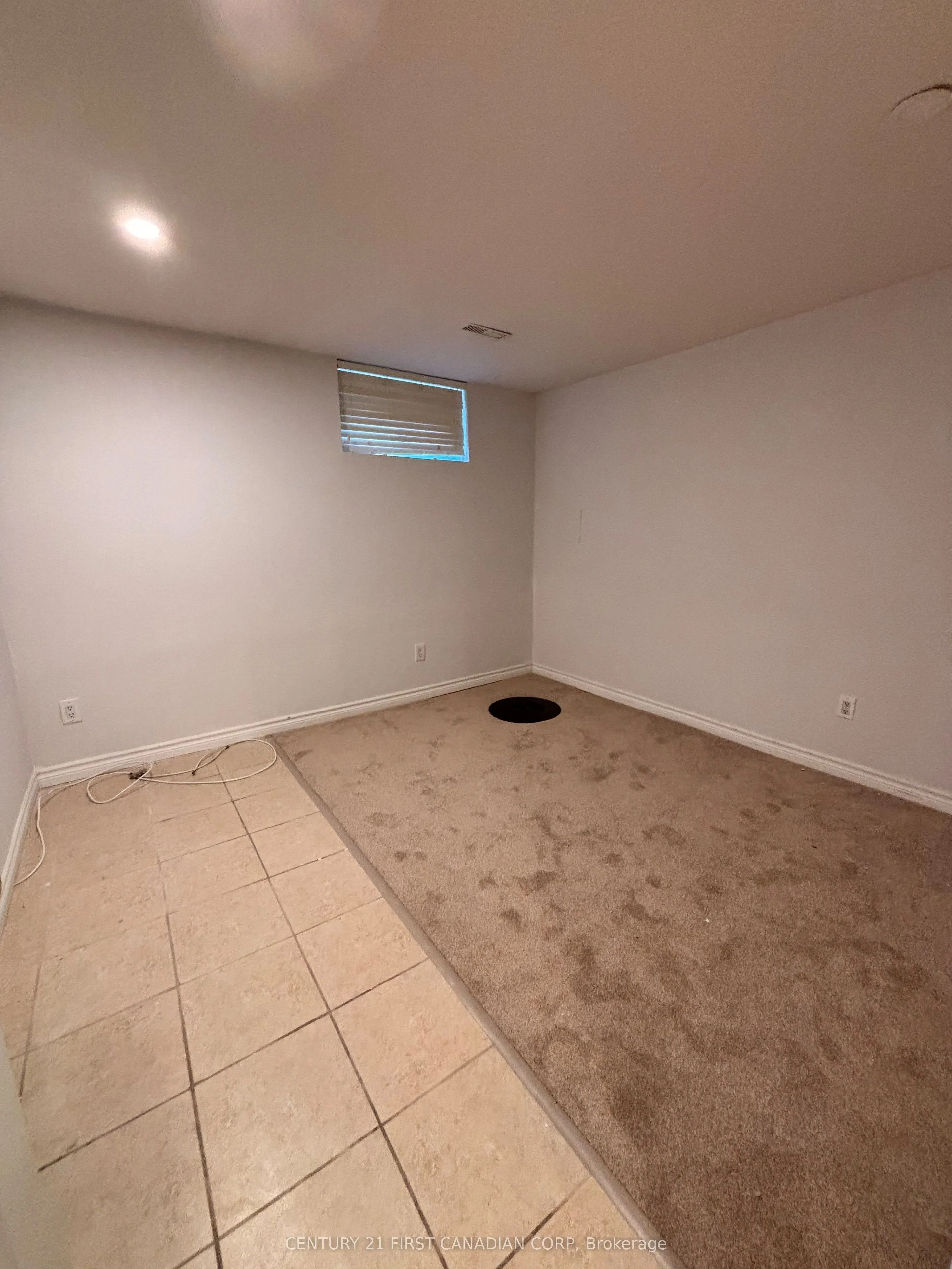 925 Lawson Road, #14