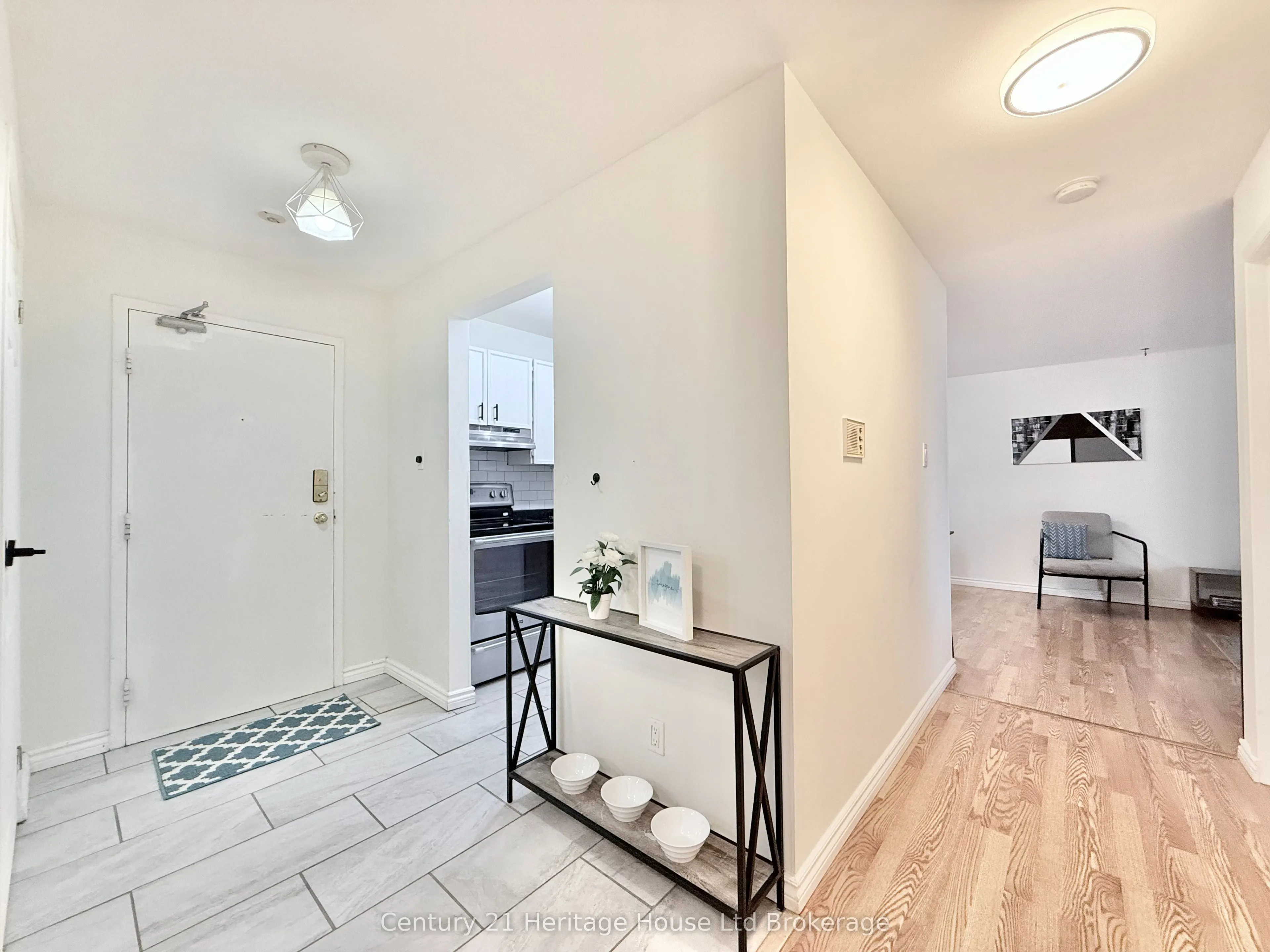 737 DEVERON Crescent, #217