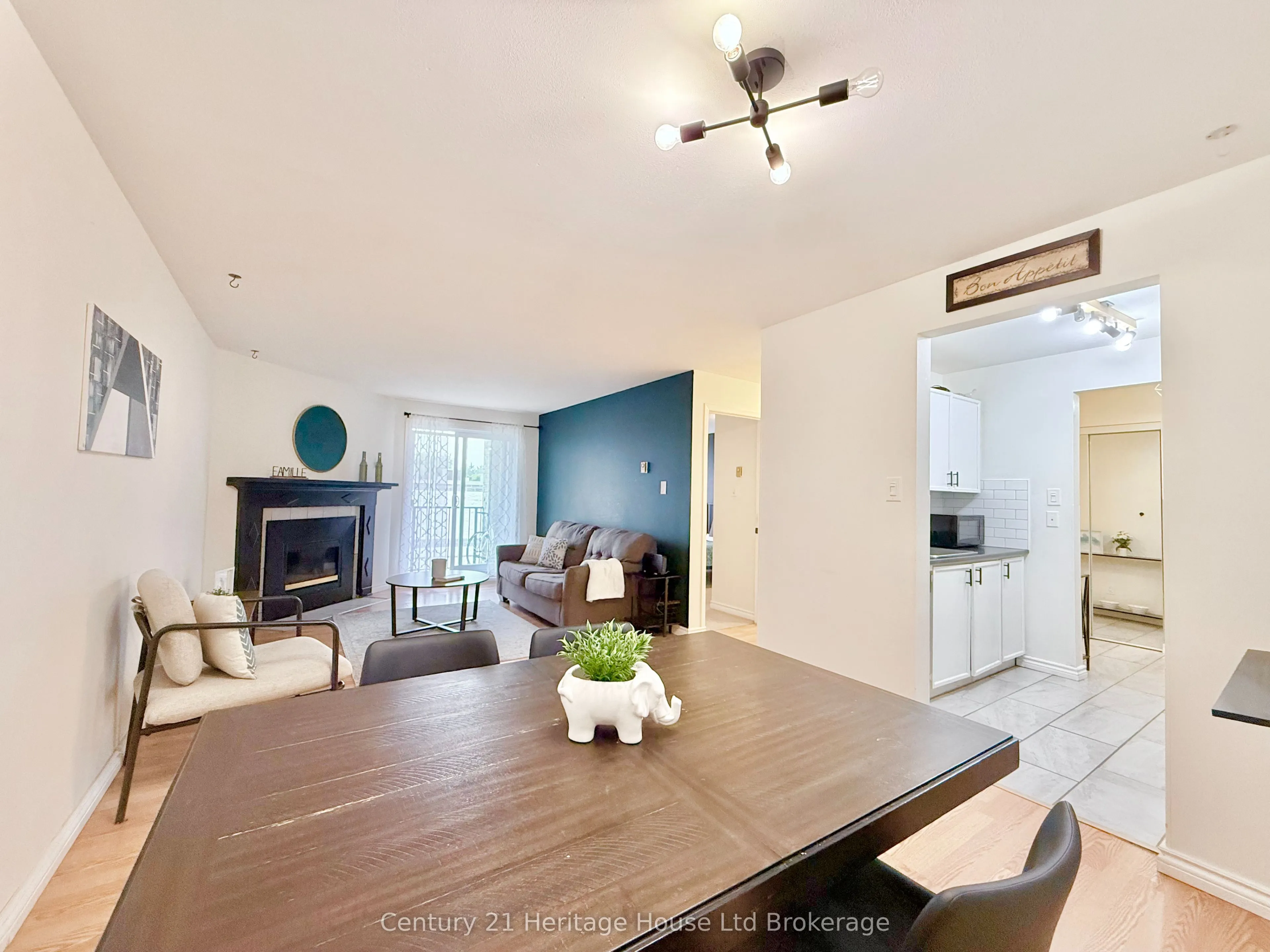 737 DEVERON Crescent, #217