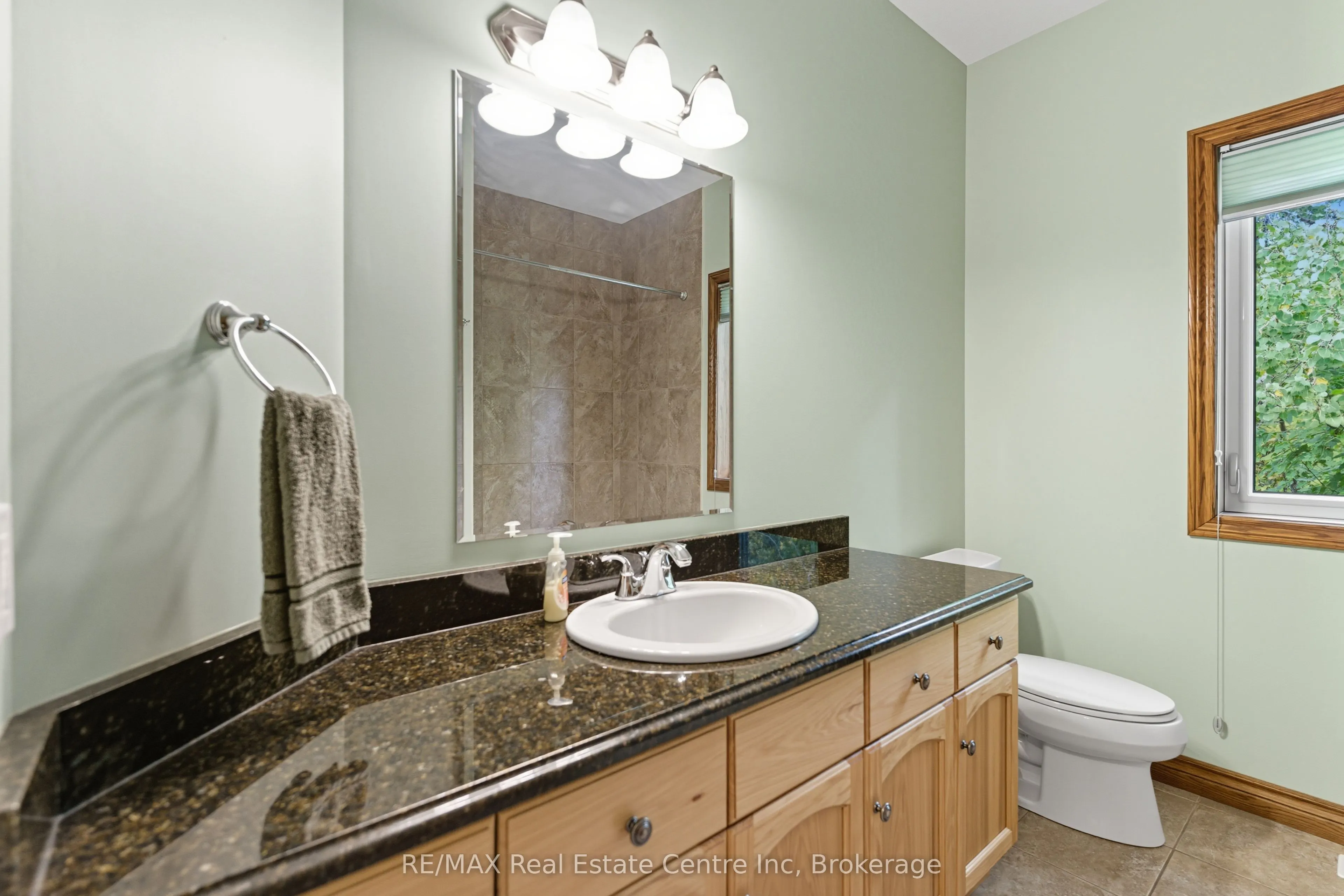 15 Valley Road, #19