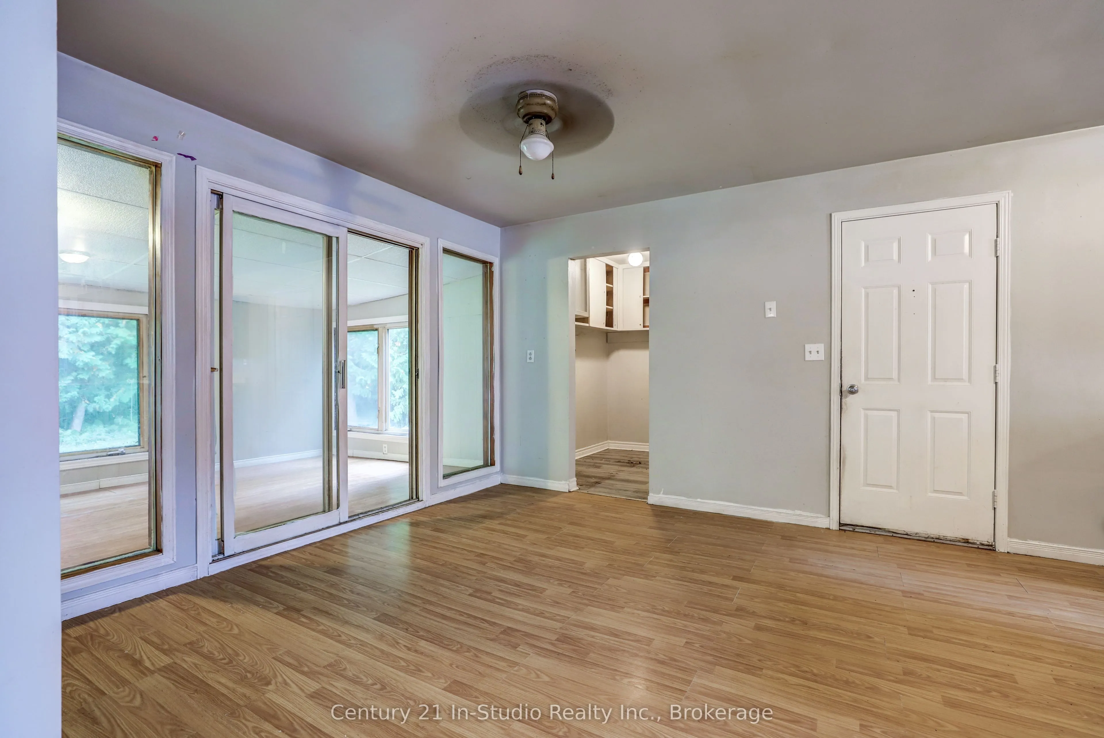 15 WHITEFISH Boulevard