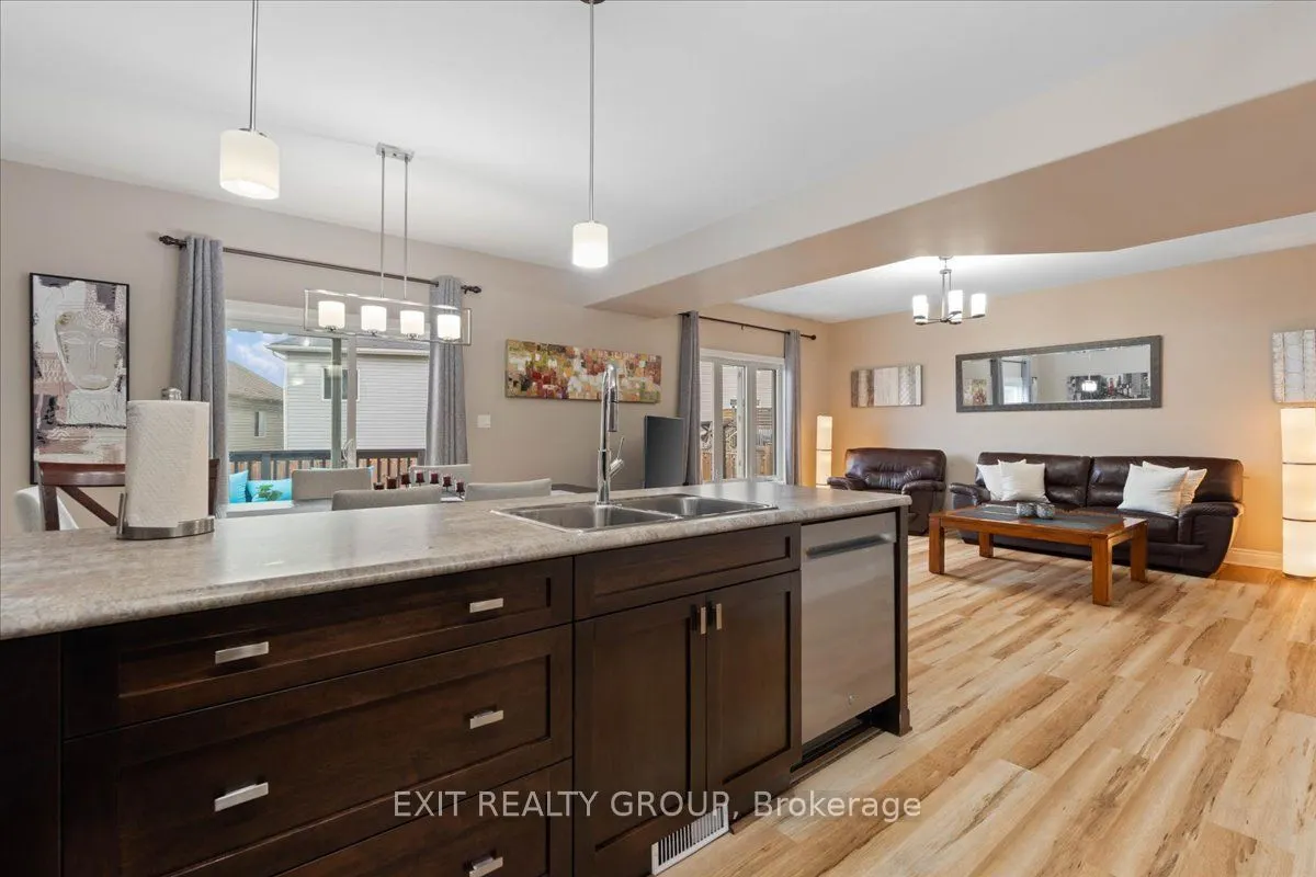 82 Mountain Ash Drive